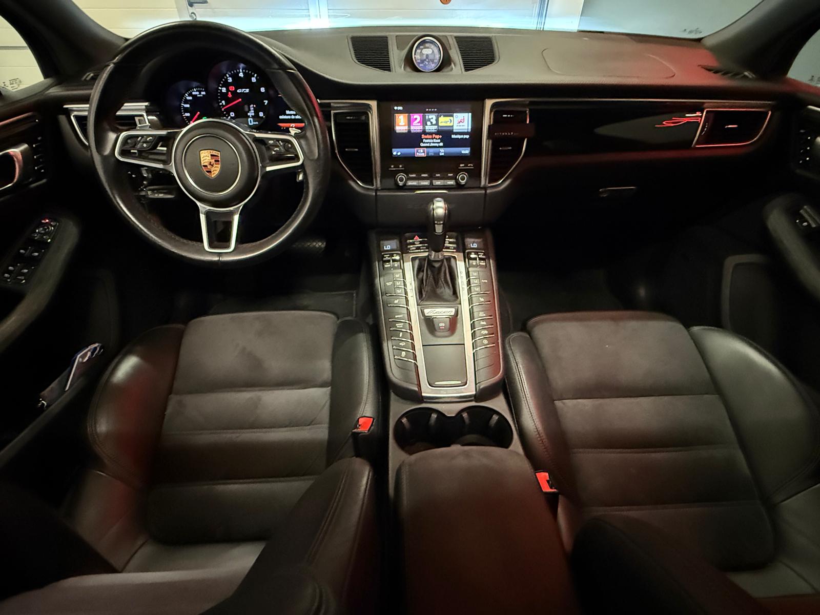 PORSCHE Macan GTS PDK *Toit Ouvrant*Carplay*-image-18