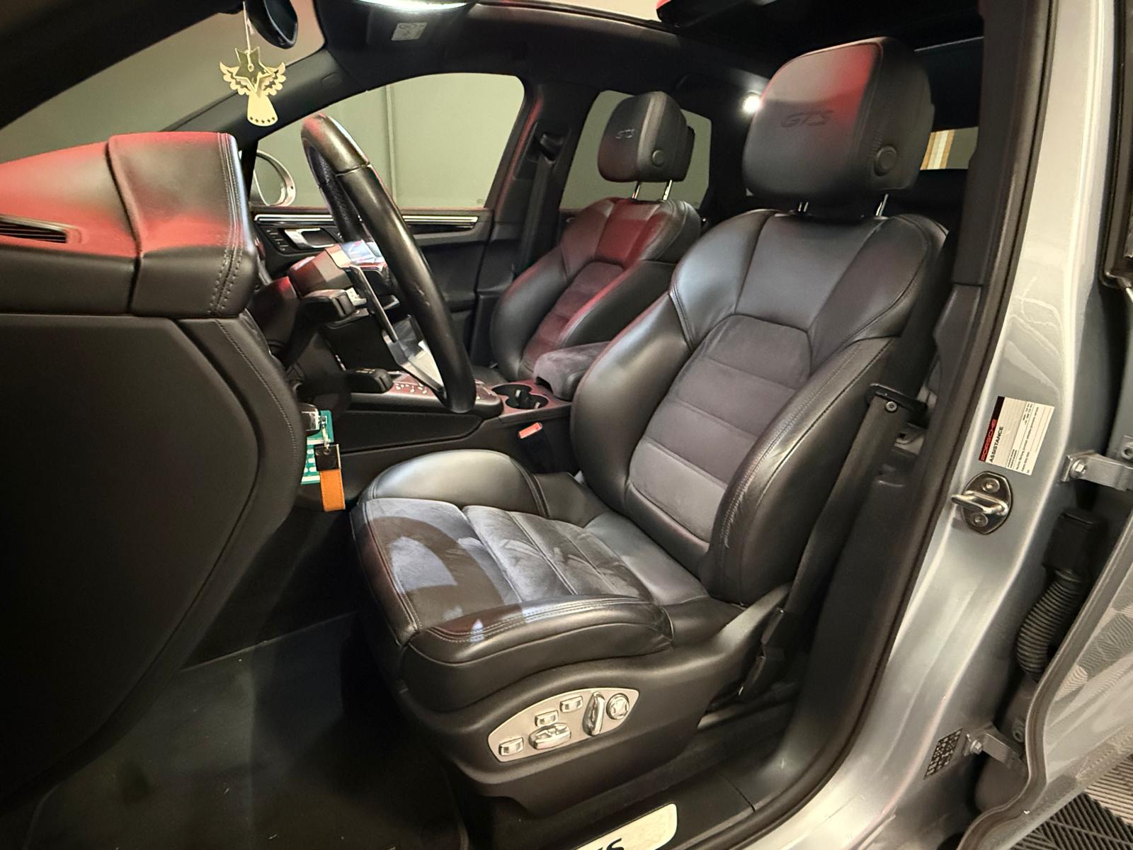 PORSCHE Macan GTS PDK *Toit Ouvrant*Carplay*-image-9