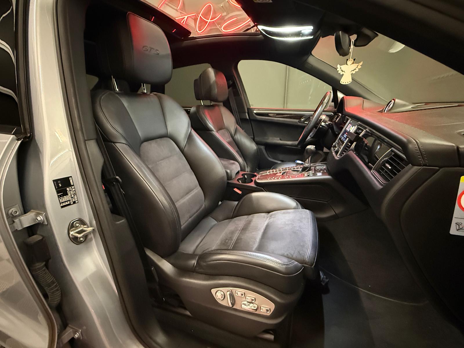 PORSCHE Macan GTS PDK *Toit Ouvrant*Carplay*-image-17