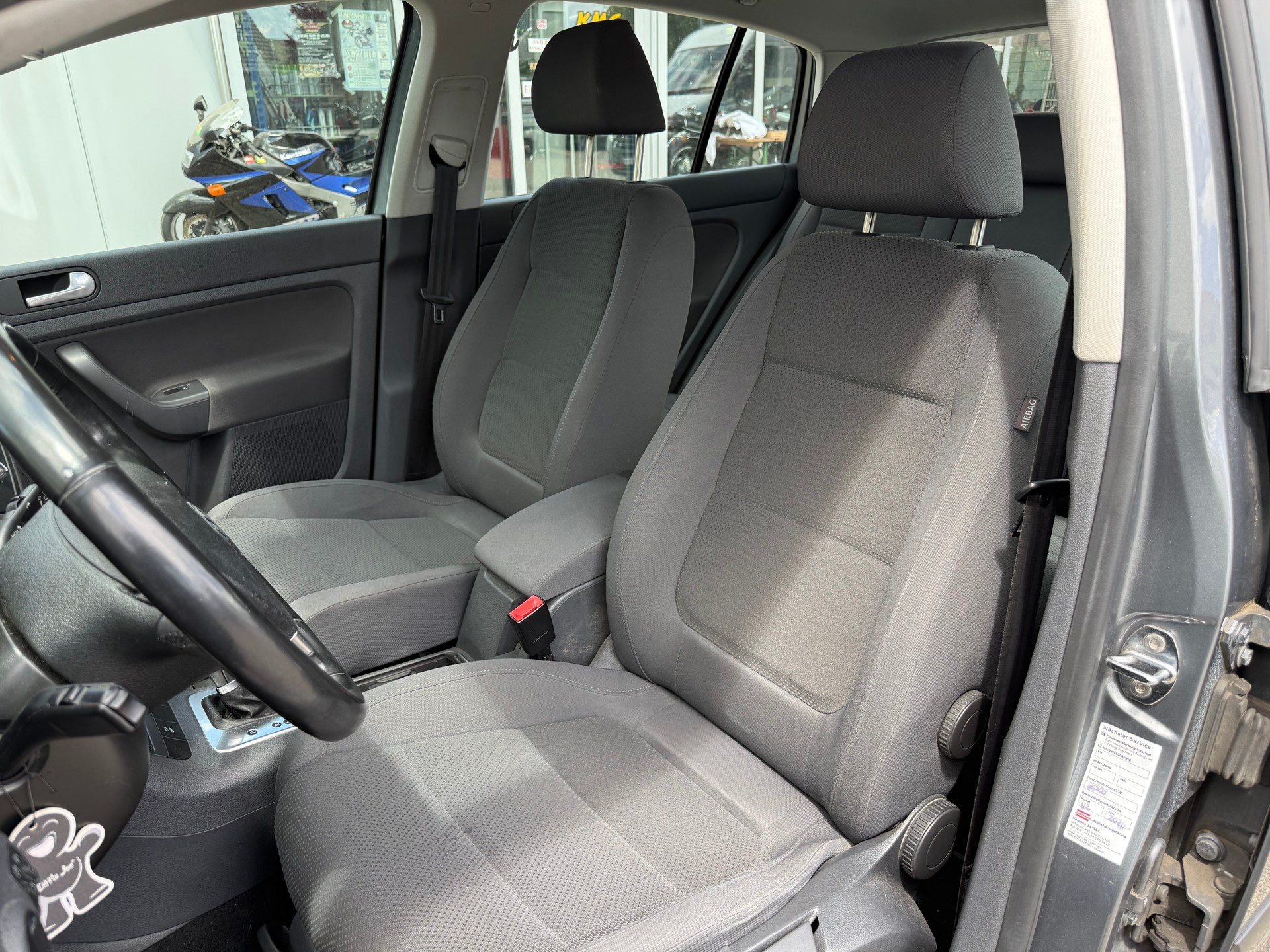 VW Golf Plus 2.0 TDI Comfortline-image-11