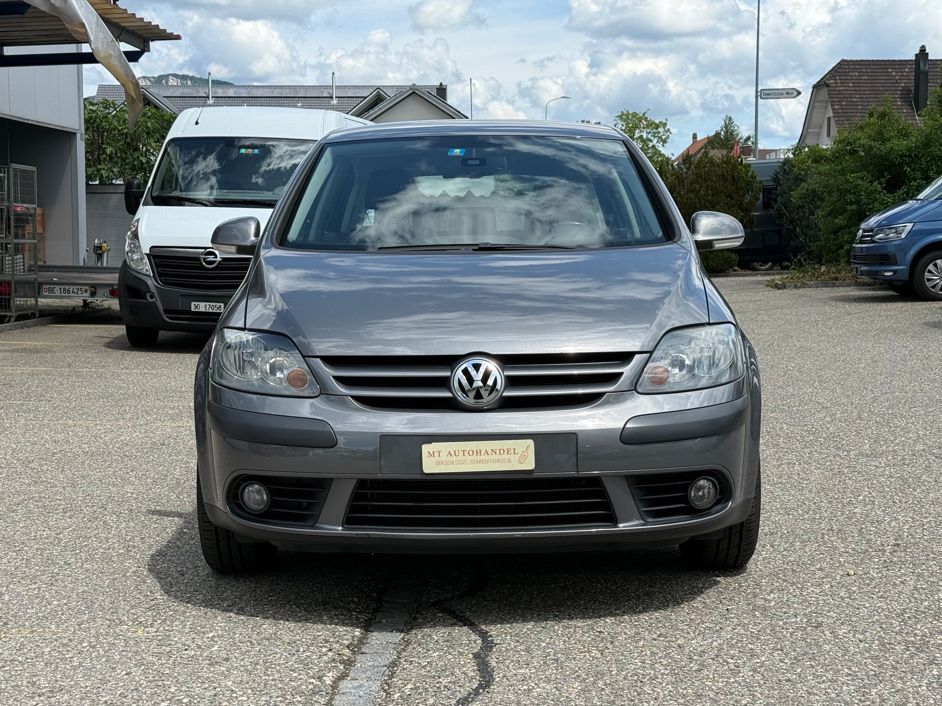 VW Golf Plus 2.0 TDI Comfortline-image-8