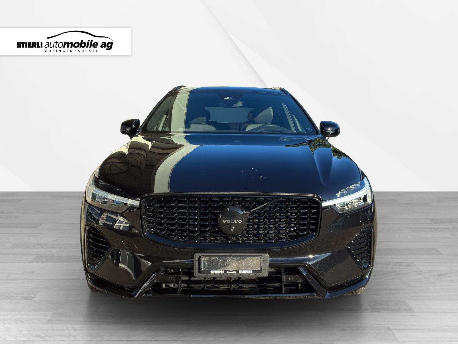 VOLVO XC60 2.0 T8 TE XCENTRIC Black Edition eAWD-showroom-element-1