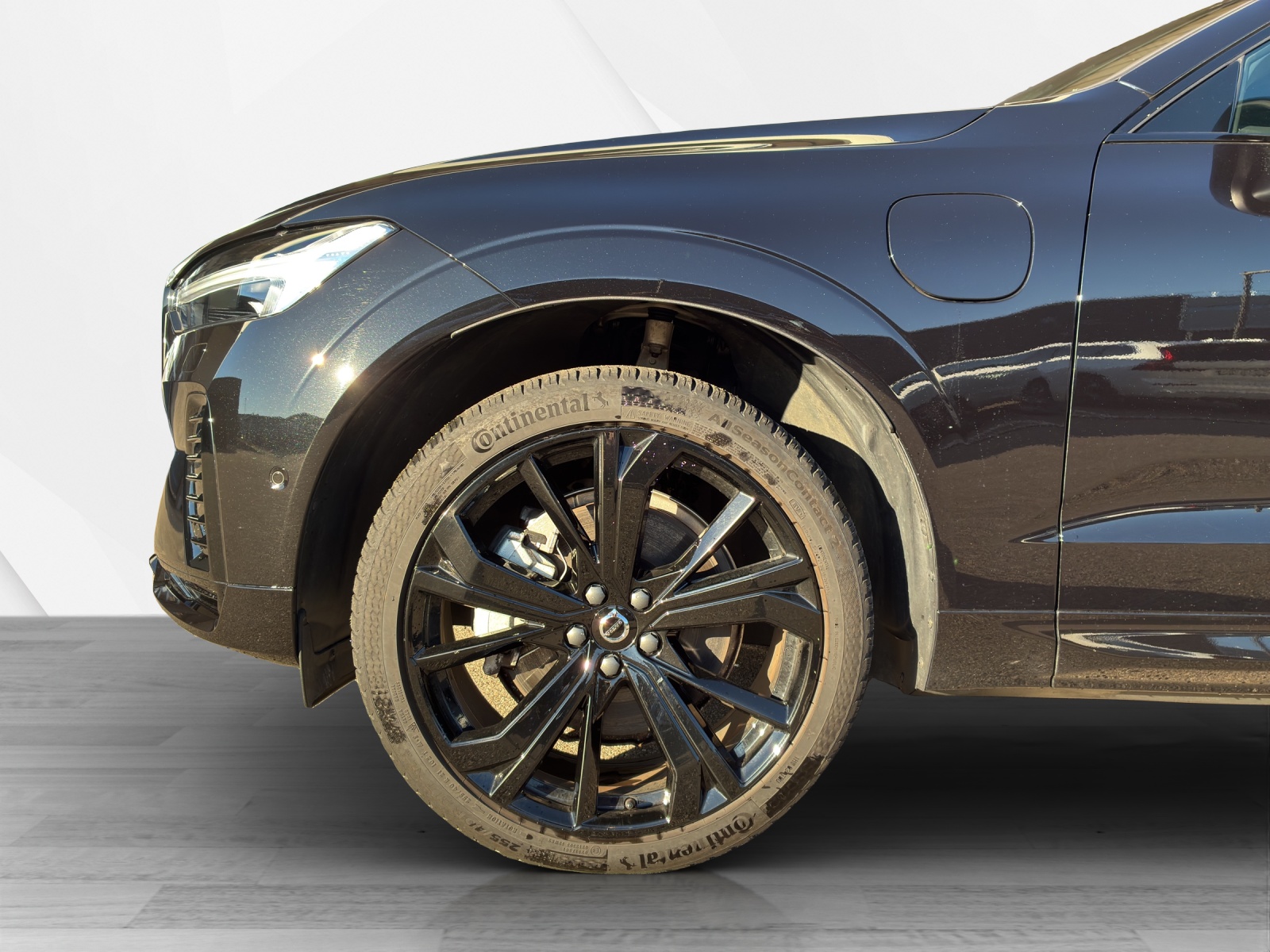 VOLVO XC60 2.0 T8 TE XCENTRIC Black Edition eAWD-image-8