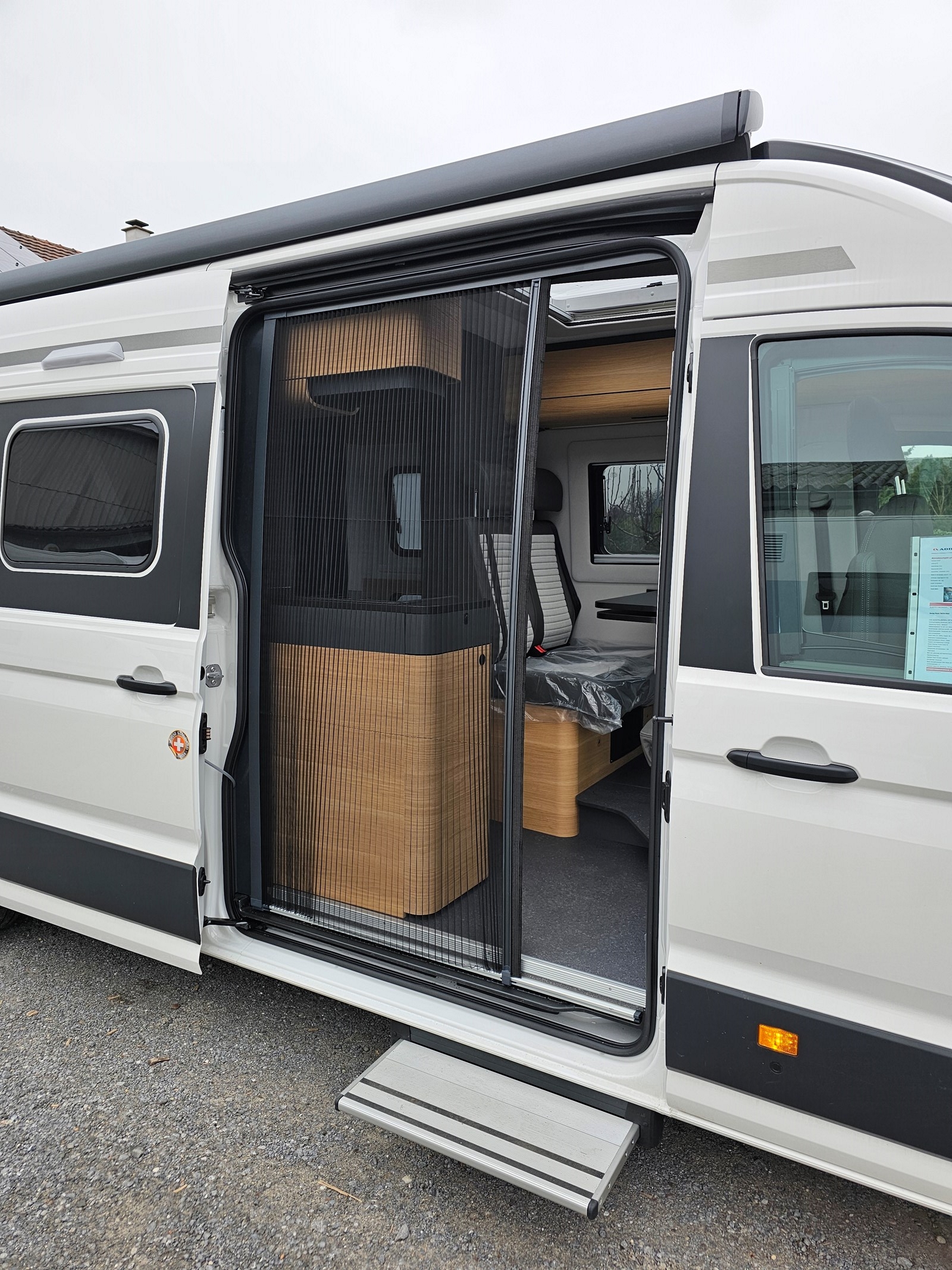 ADRIA TWIN MAX 680 SGX-image-13