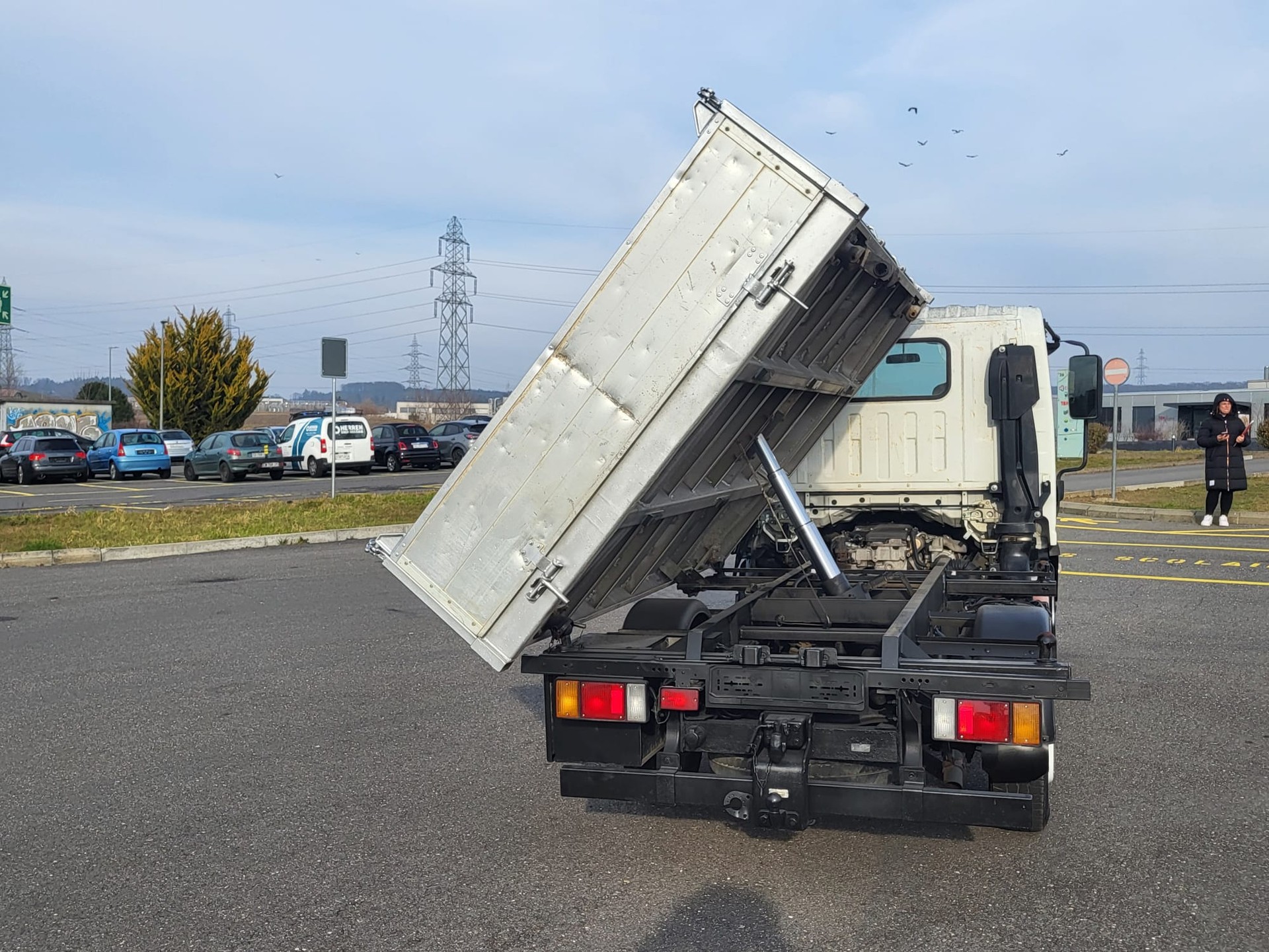 ISUZU NLR 85 - L 35 E-image-4