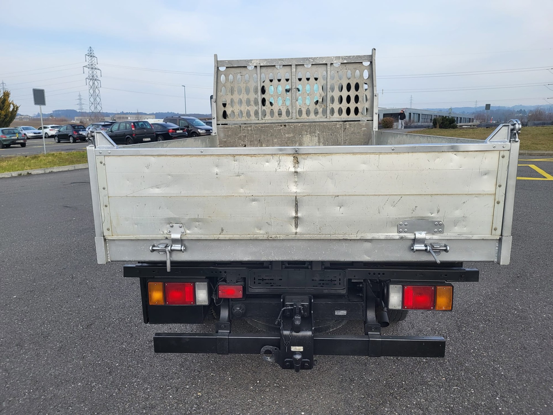 ISUZU NLR 85 - L 35 E-image-14