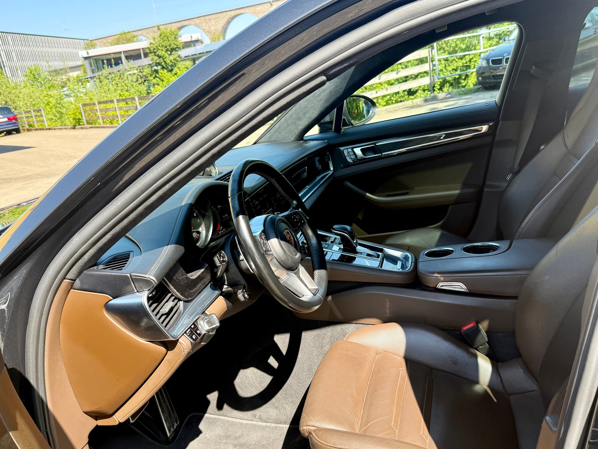 PORSCHE Panamera Turbo PDK-image-9