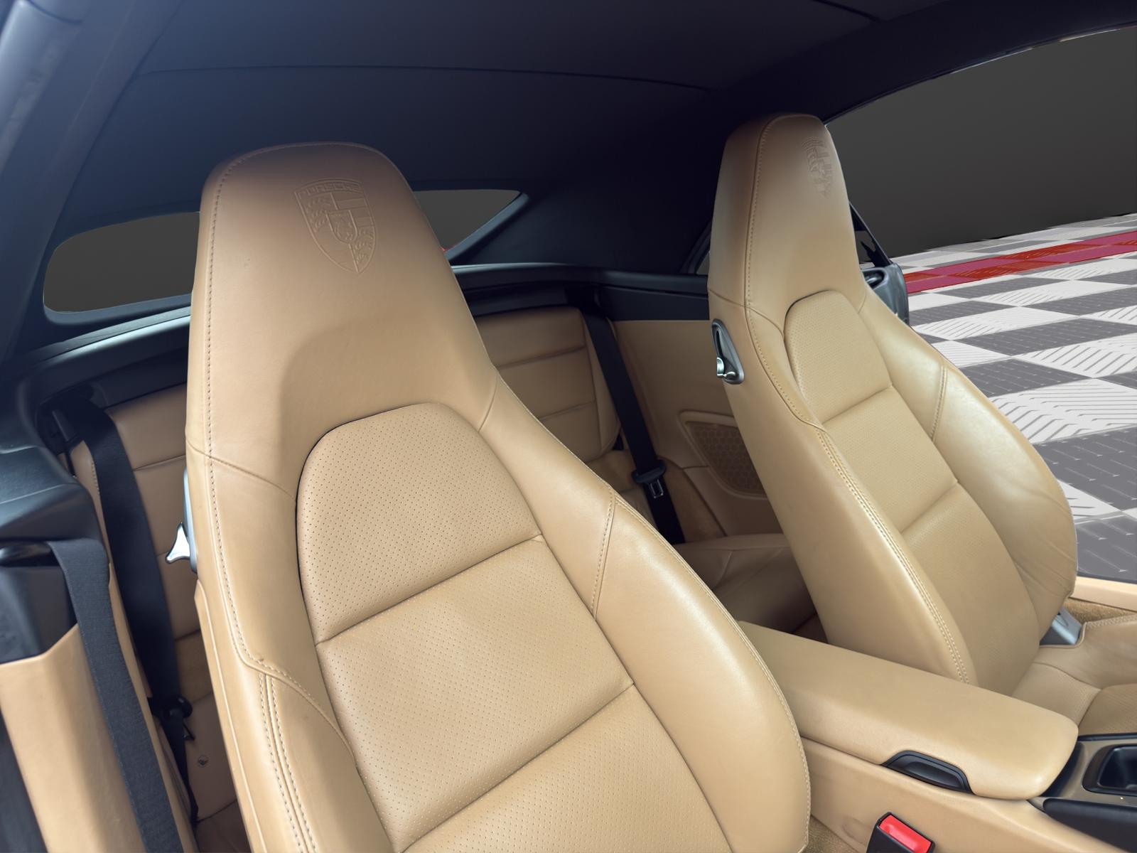 PORSCHE 911 Turbo Cabrio PDK-image-15