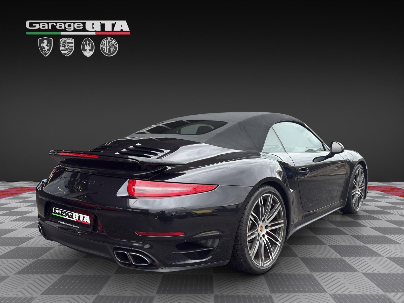 PORSCHE 911 Turbo Cabrio PDK-image-4