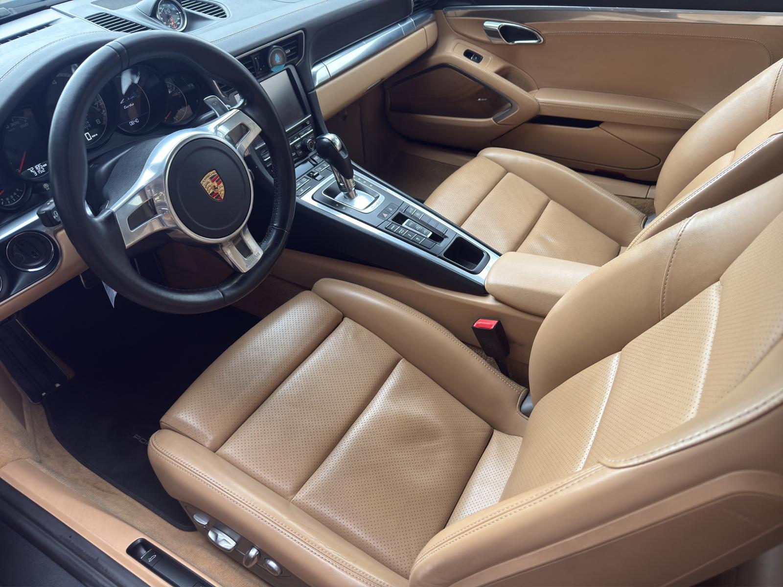 PORSCHE 911 Turbo Cabrio PDK-image-18