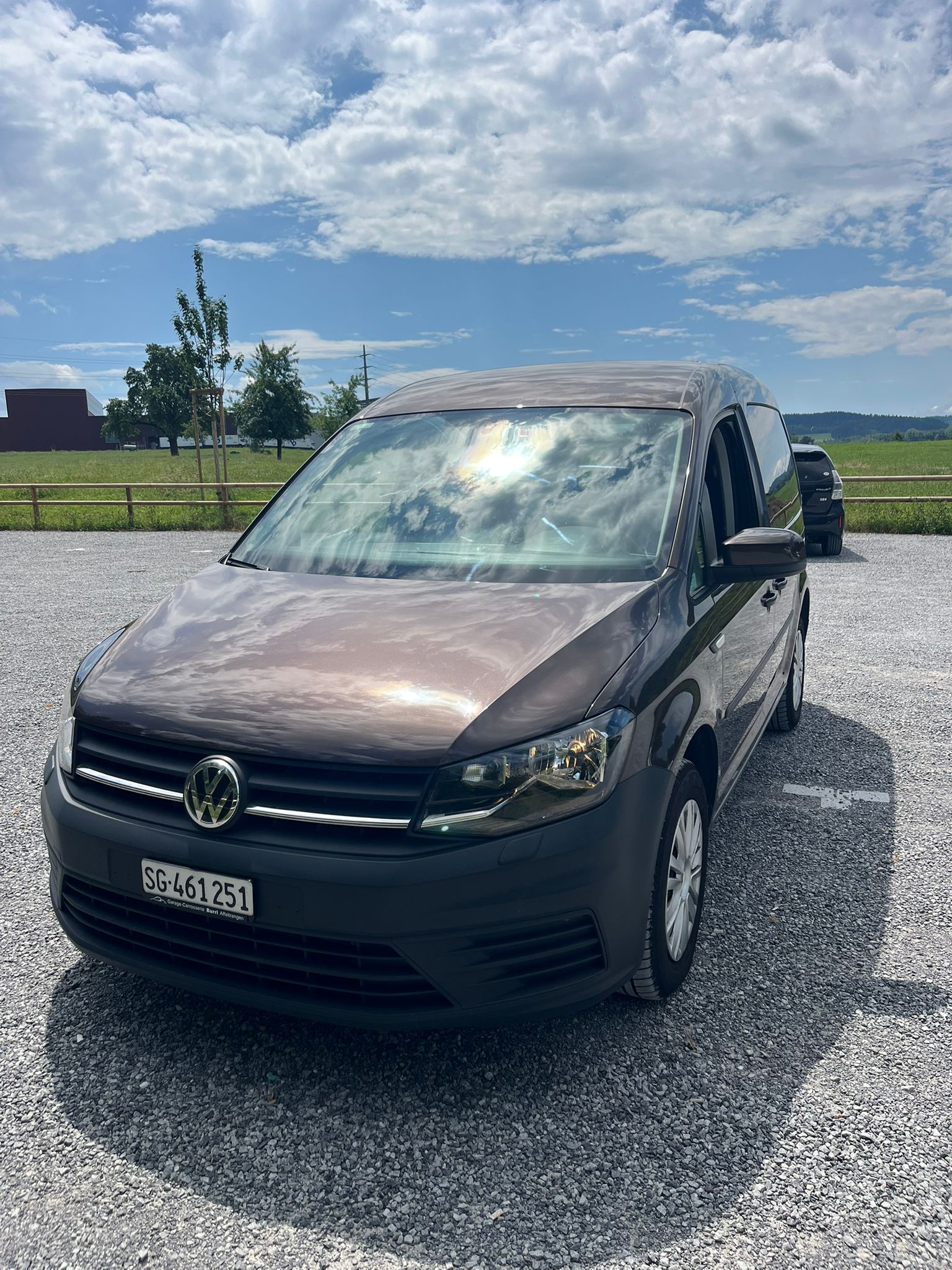 VW Caddy 2.0 TDI Comfortline DSG-image-3