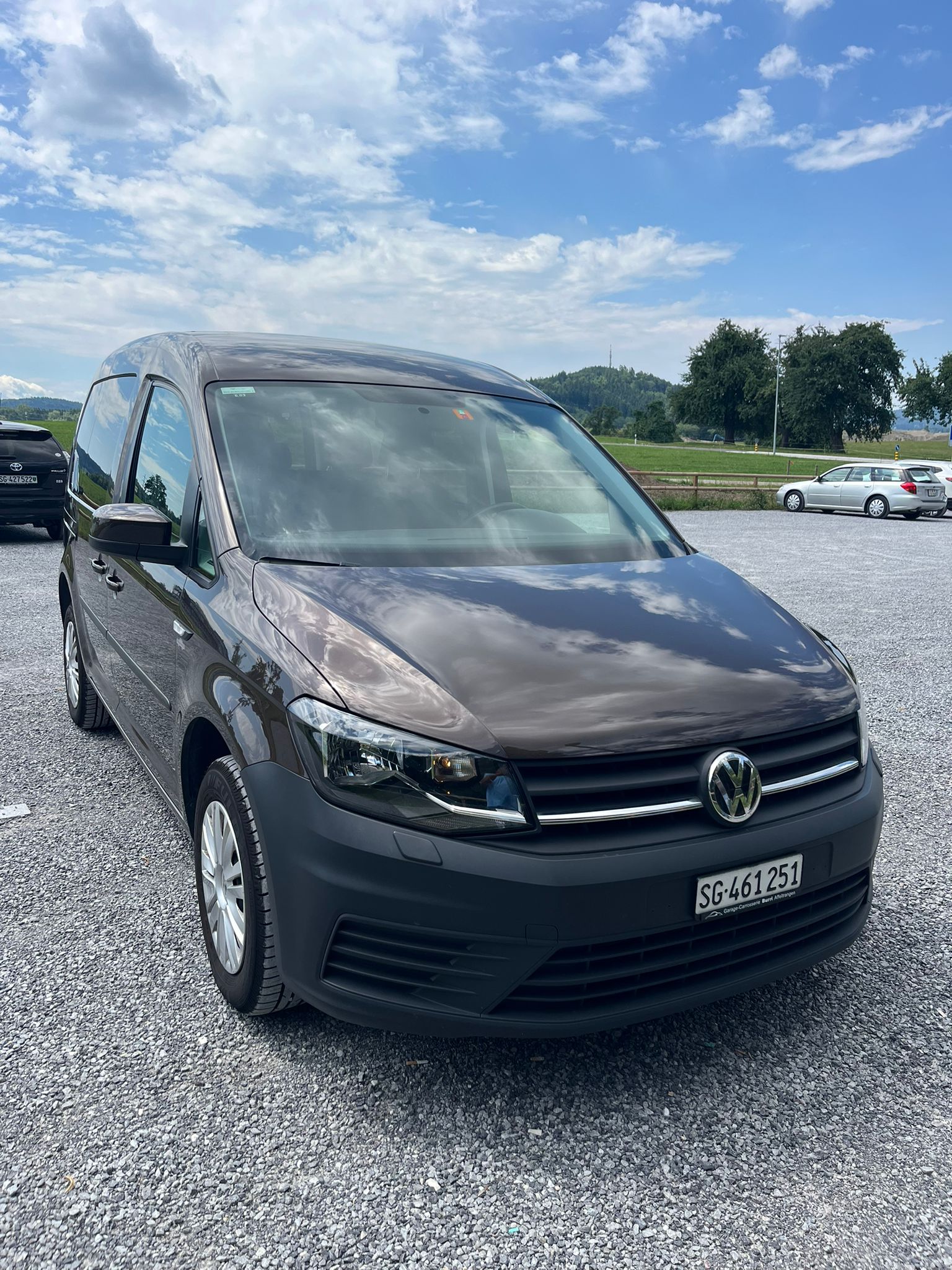 VW Caddy 2.0 TDI Comfortline DSG-image-1