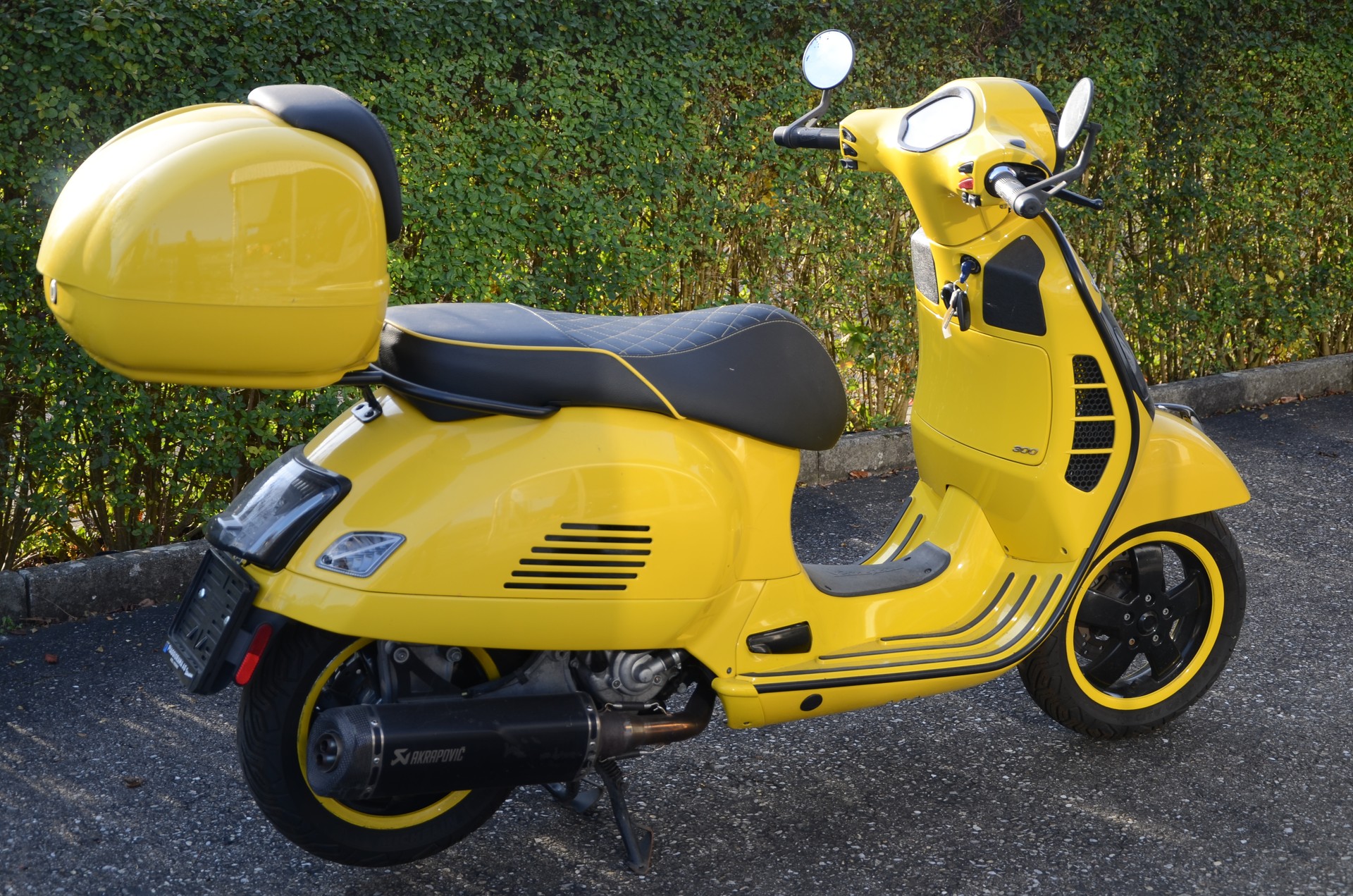 PIAGGIO Vespa GTS 300 HPE ABS/ASR-image-4