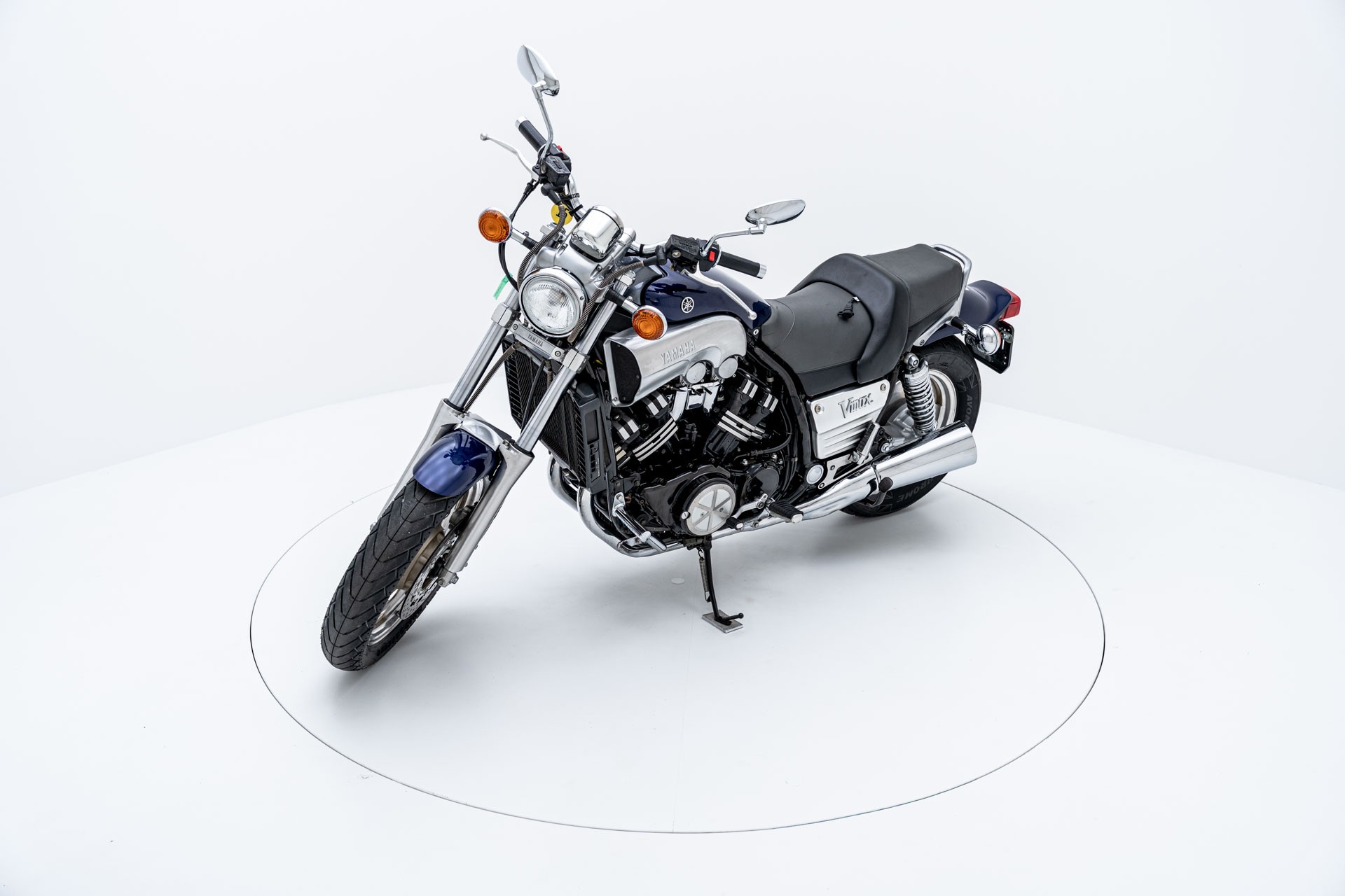YAMAHA V-Max VMX 1200-image-2