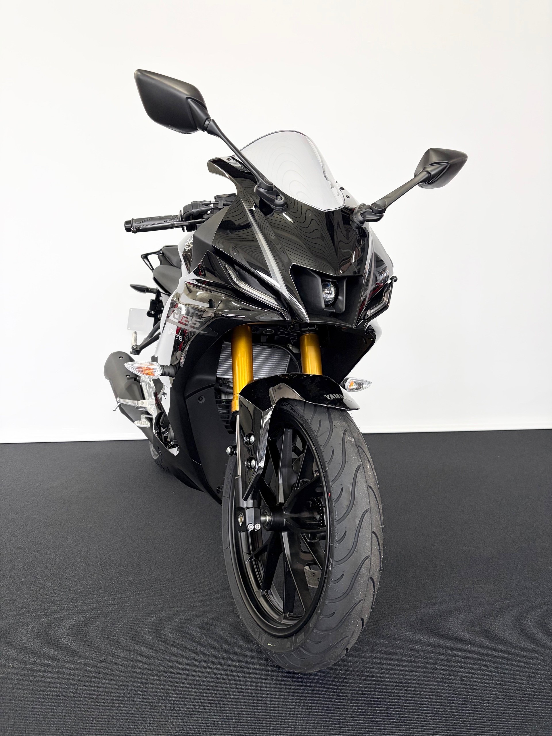 YAMAHA YZF-R 125 ABS-image-6