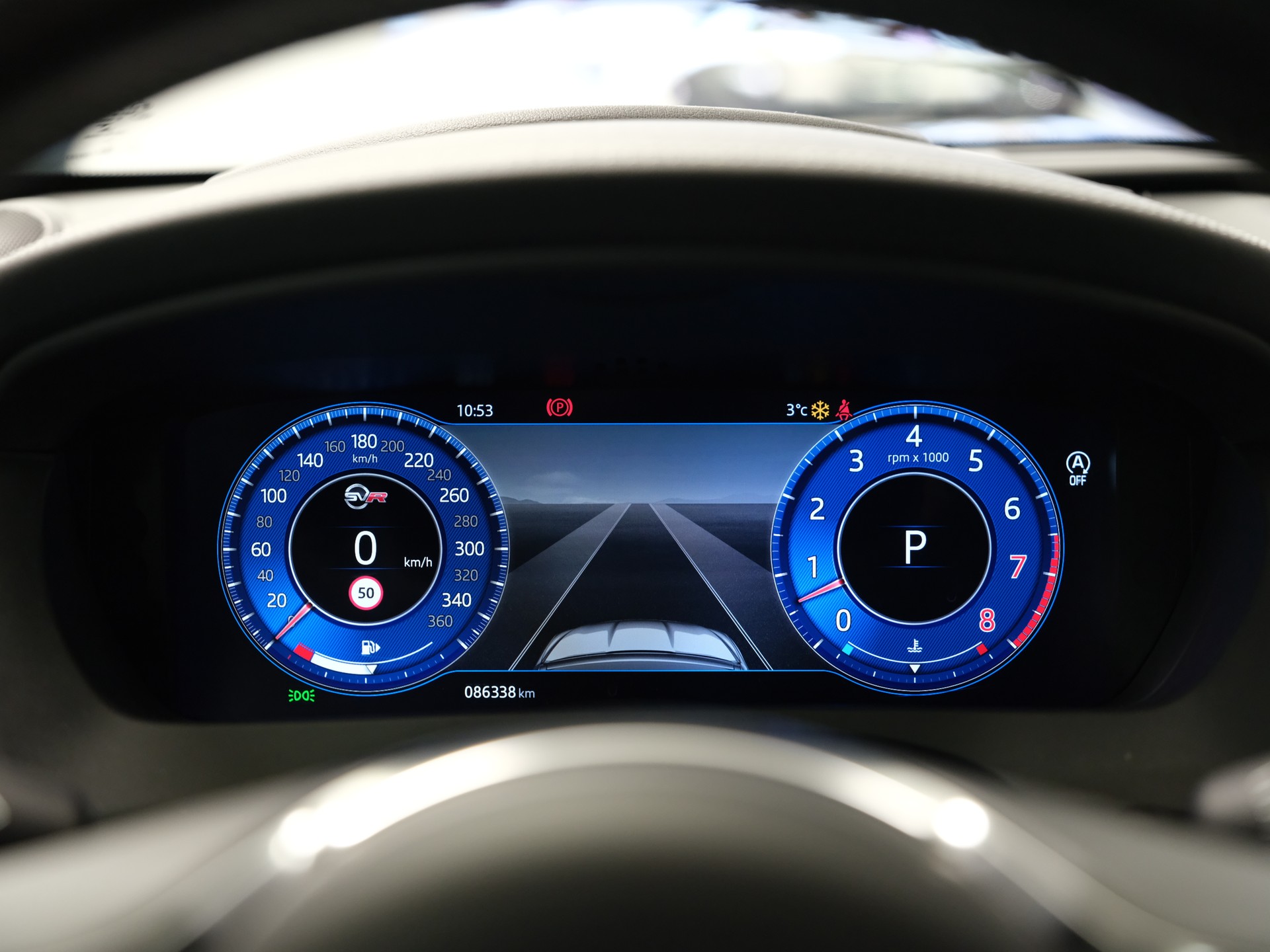 JAGUAR F-Pace 5.0 V8 SVR AWD Automatik *Head-Up* *Ambientebeleuchtung* *Keyless* *360° Kamera* *Pano*-image-23