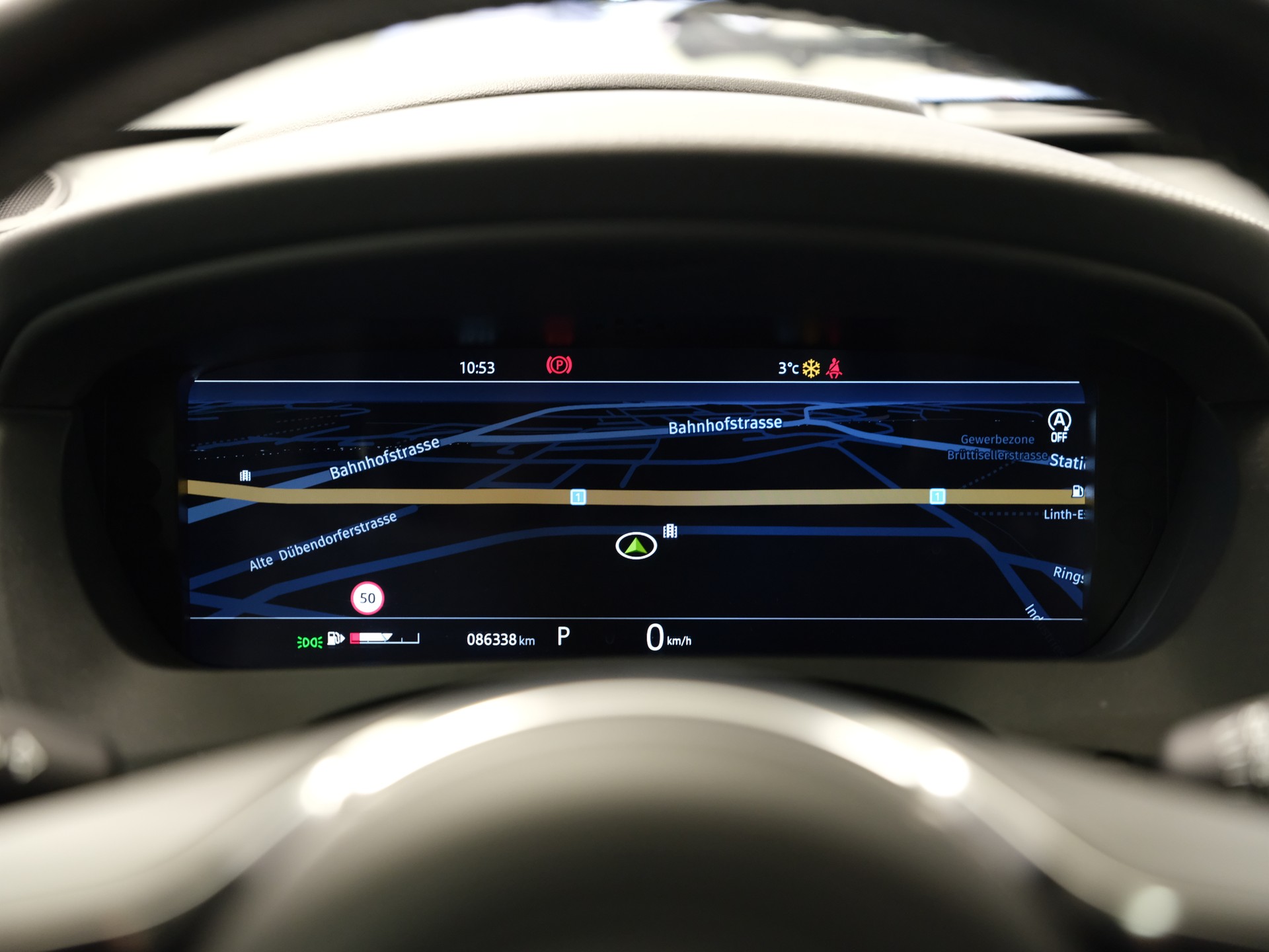 JAGUAR F-Pace 5.0 V8 SVR AWD Automatik *Head-Up* *Ambientebeleuchtung* *Keyless* *360° Kamera* *Pano*-image-22