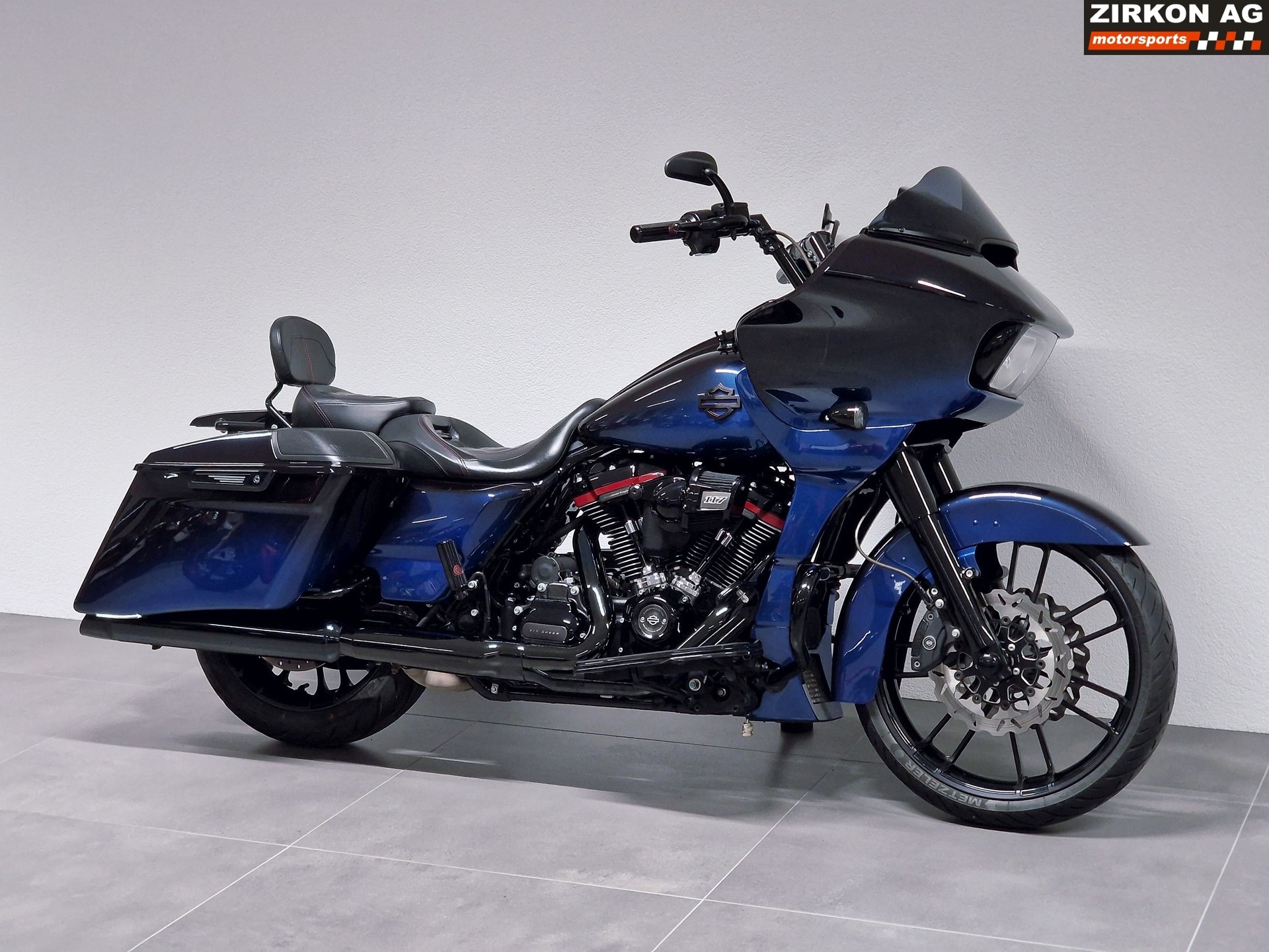 HARLEY-DAVIDSON FLTRXSE Road Glide Special 117 CVO Custom-image-1