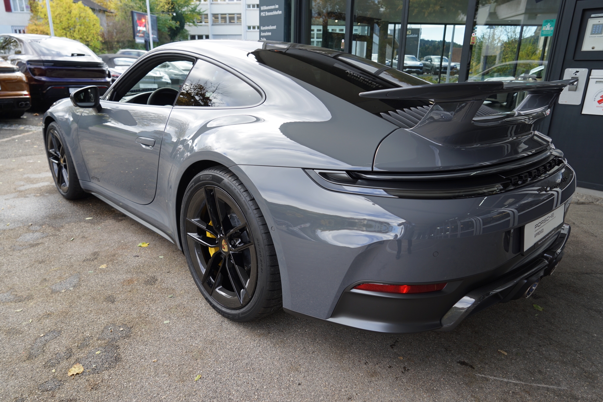 PORSCHE 911 Carrera GTS PDK-showroom-element-3