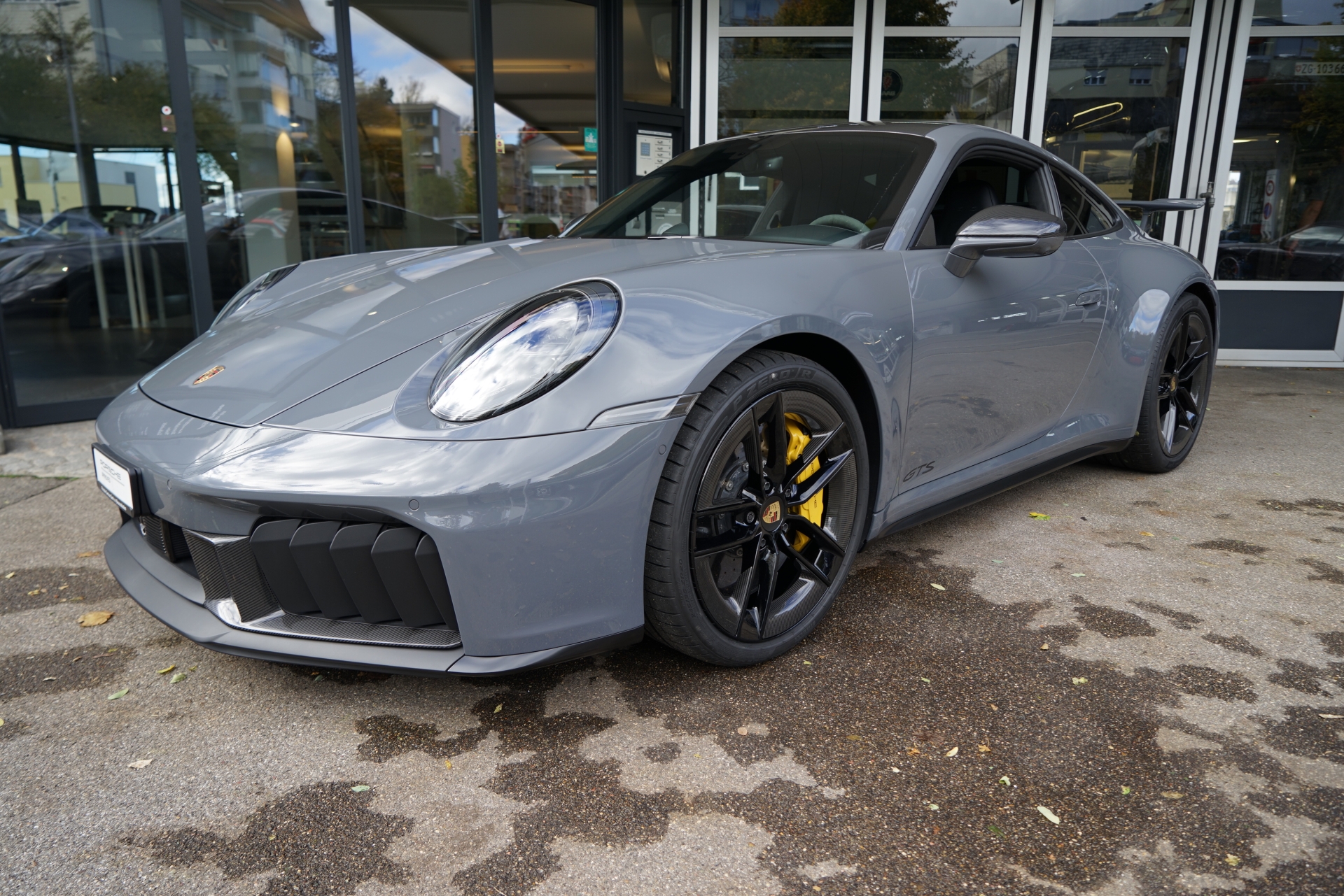 PORSCHE 911 Carrera GTS PDK-showroom-element-1