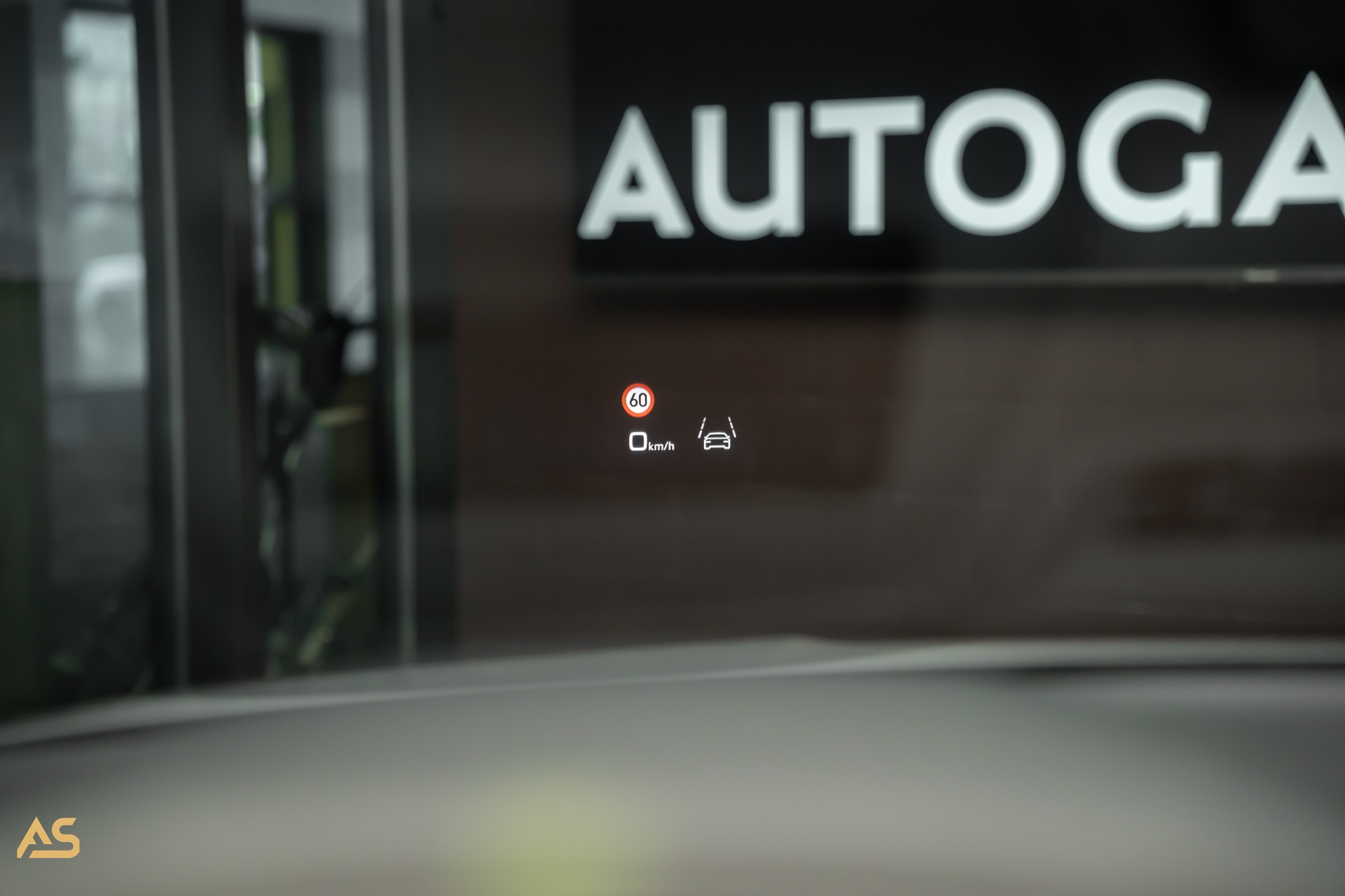 AUDI RS3 Sportback 2.5 TSI Facelift *NARDO* TRAUM | R8-SCHALENSITZE | PANORAMA | CARBON | 280 KMH-image-28