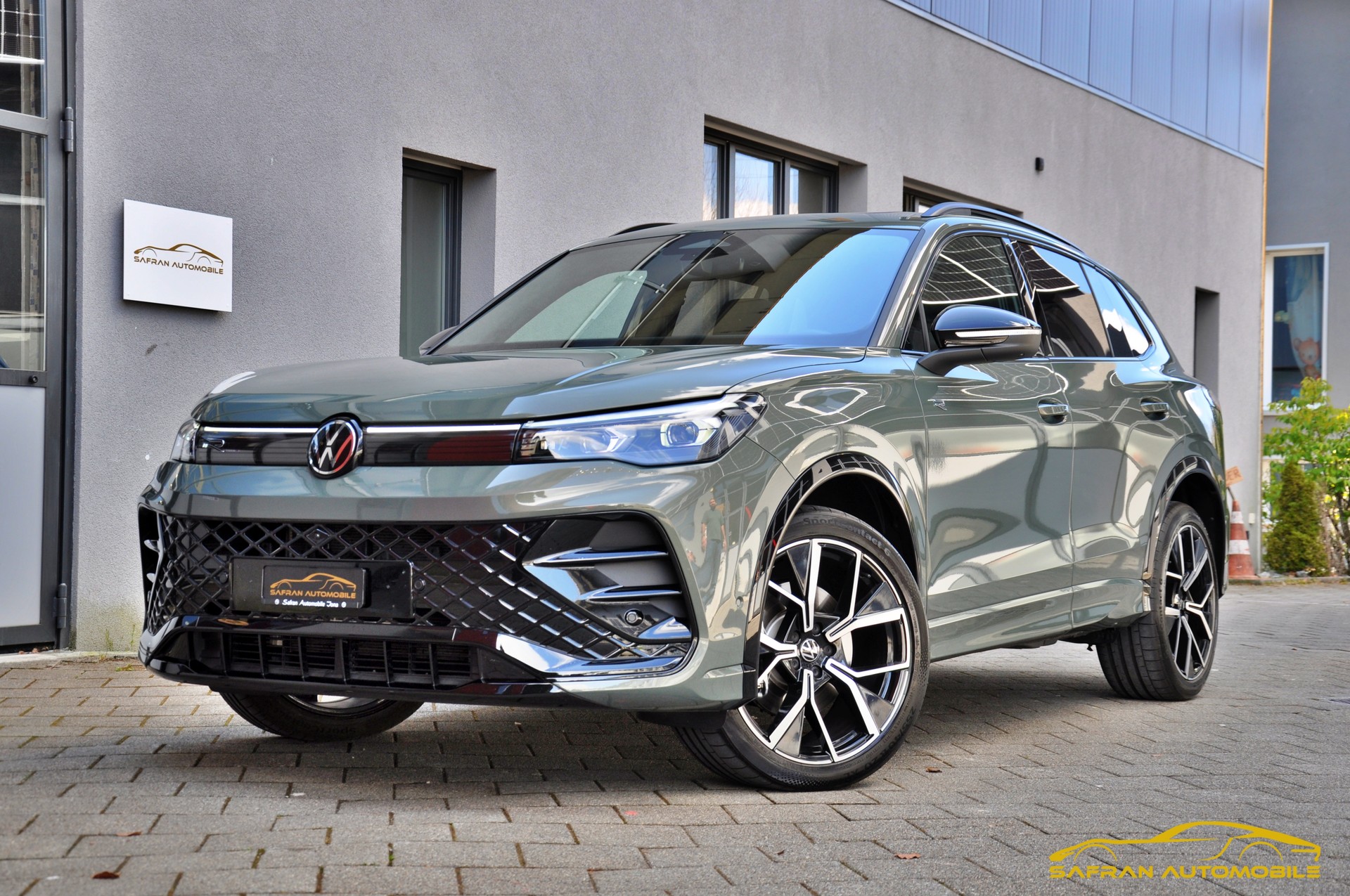 VW Tiguan 2.0 TSI DSG R-Line 4Motion