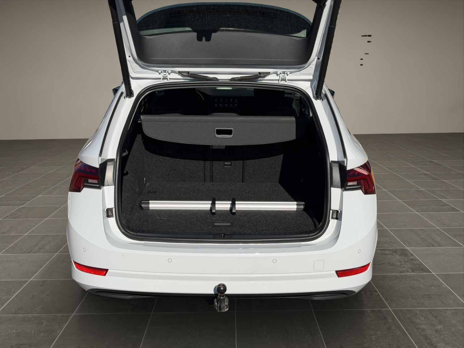 SKODA Octavia Combi 1.5 TSI Style DSG-image-14