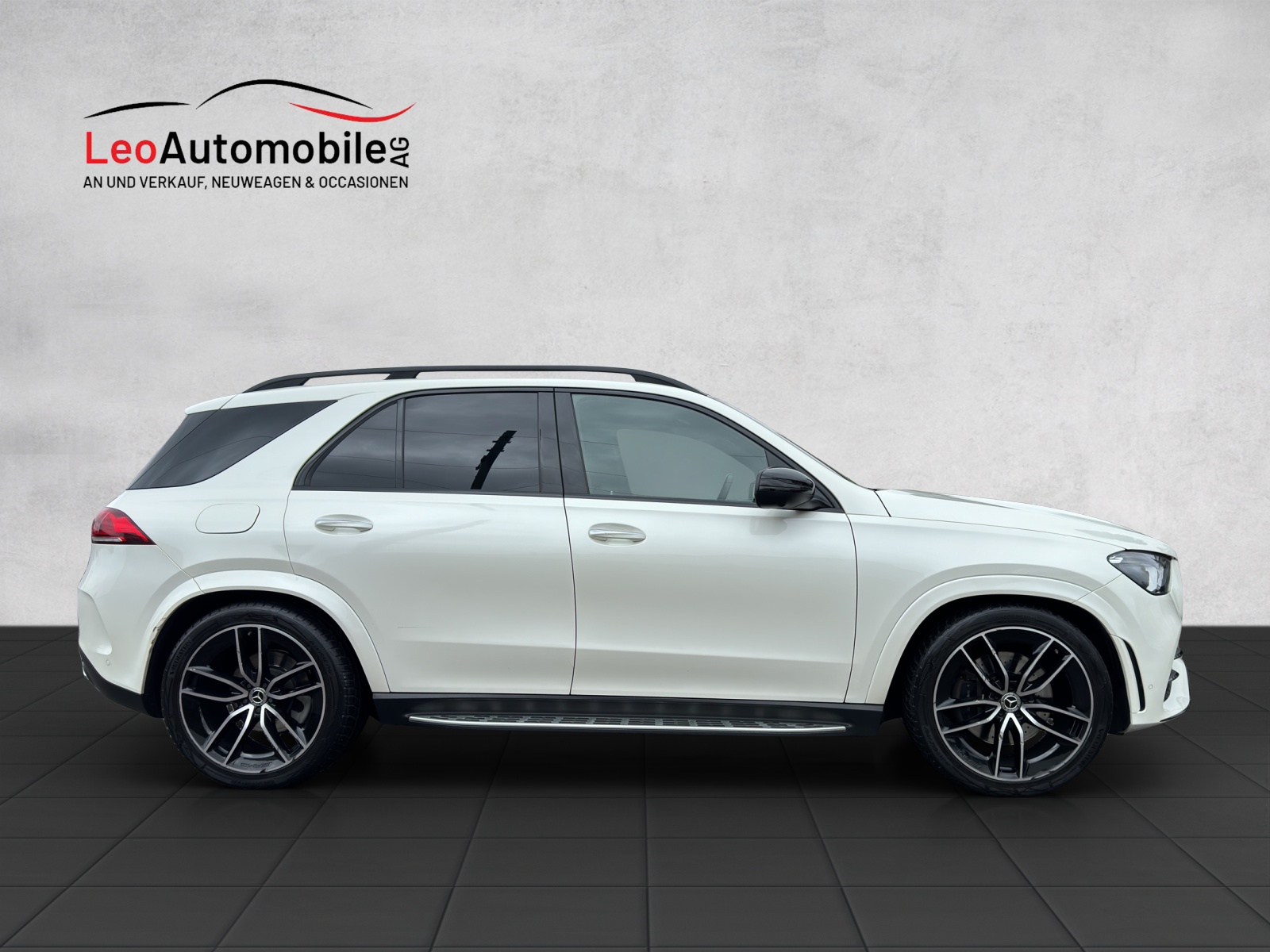 MERCEDES-BENZ GLE 400 d 4Matic AMG Line 9G-Tronic-image-5