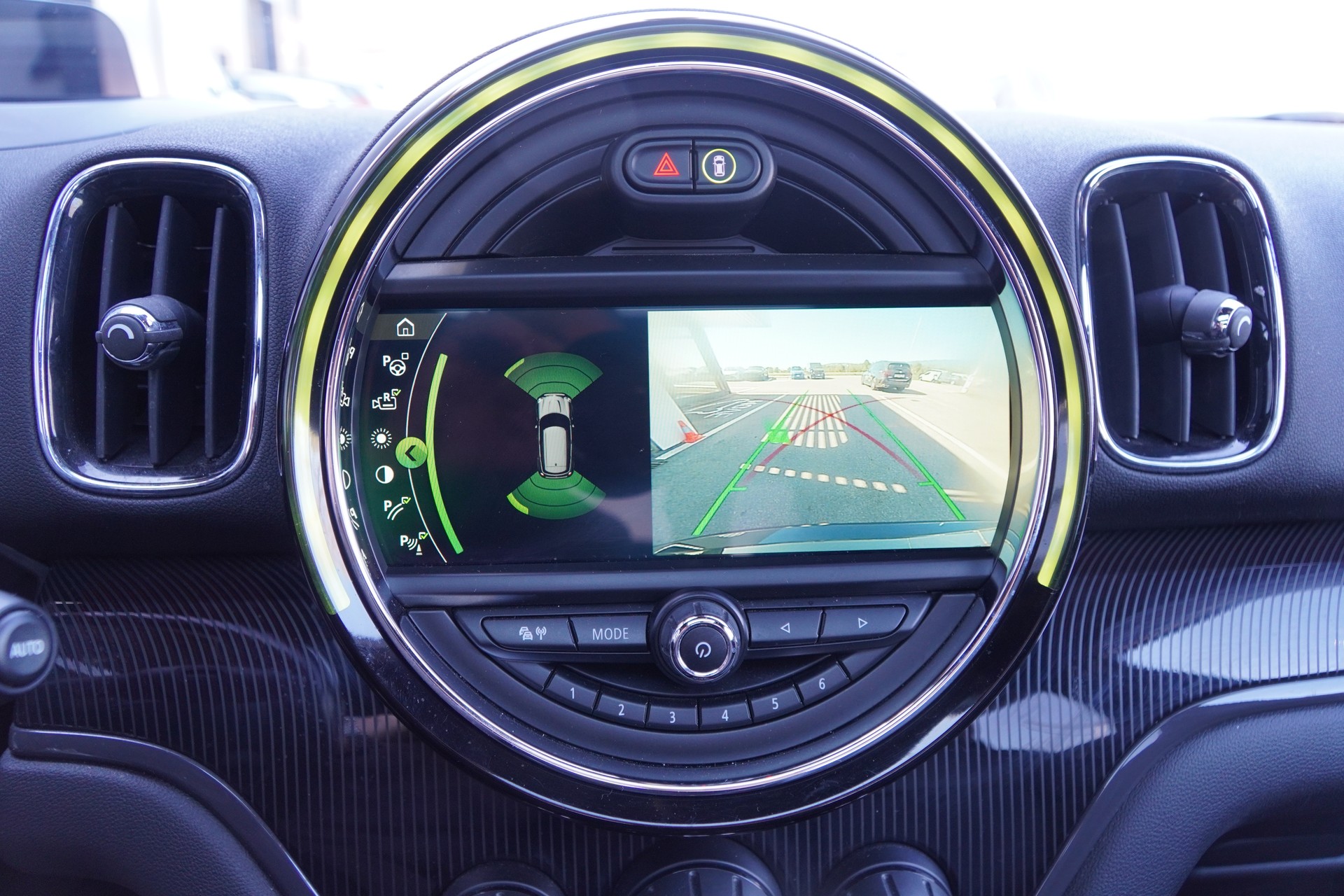 MINI Countryman Cooper S ALL4 Steptronic-image-12