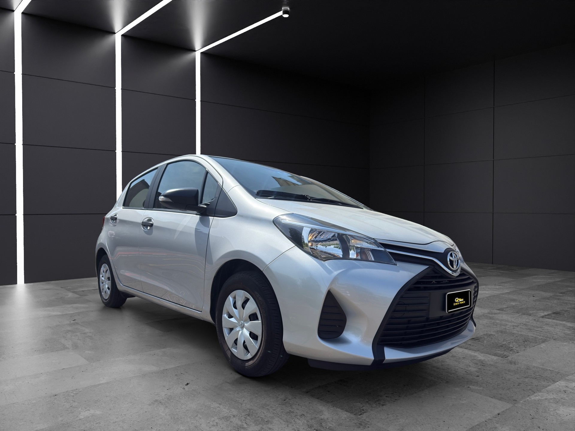 TOYOTA Yaris 1.0 Terra *Spezialpreis NUR für MAI!*-showroom-element-2