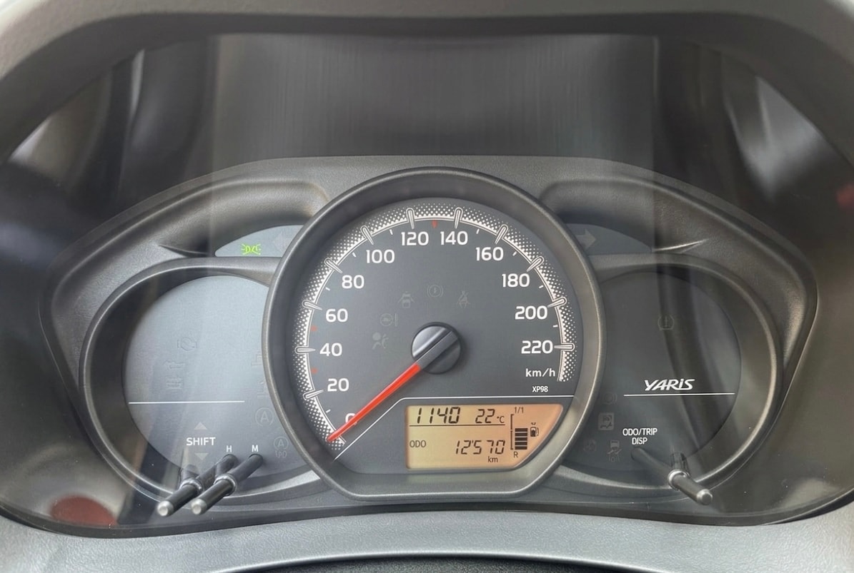 TOYOTA Yaris 1.0 Terra *Spezialpreis NUR für MAI!*-image-20