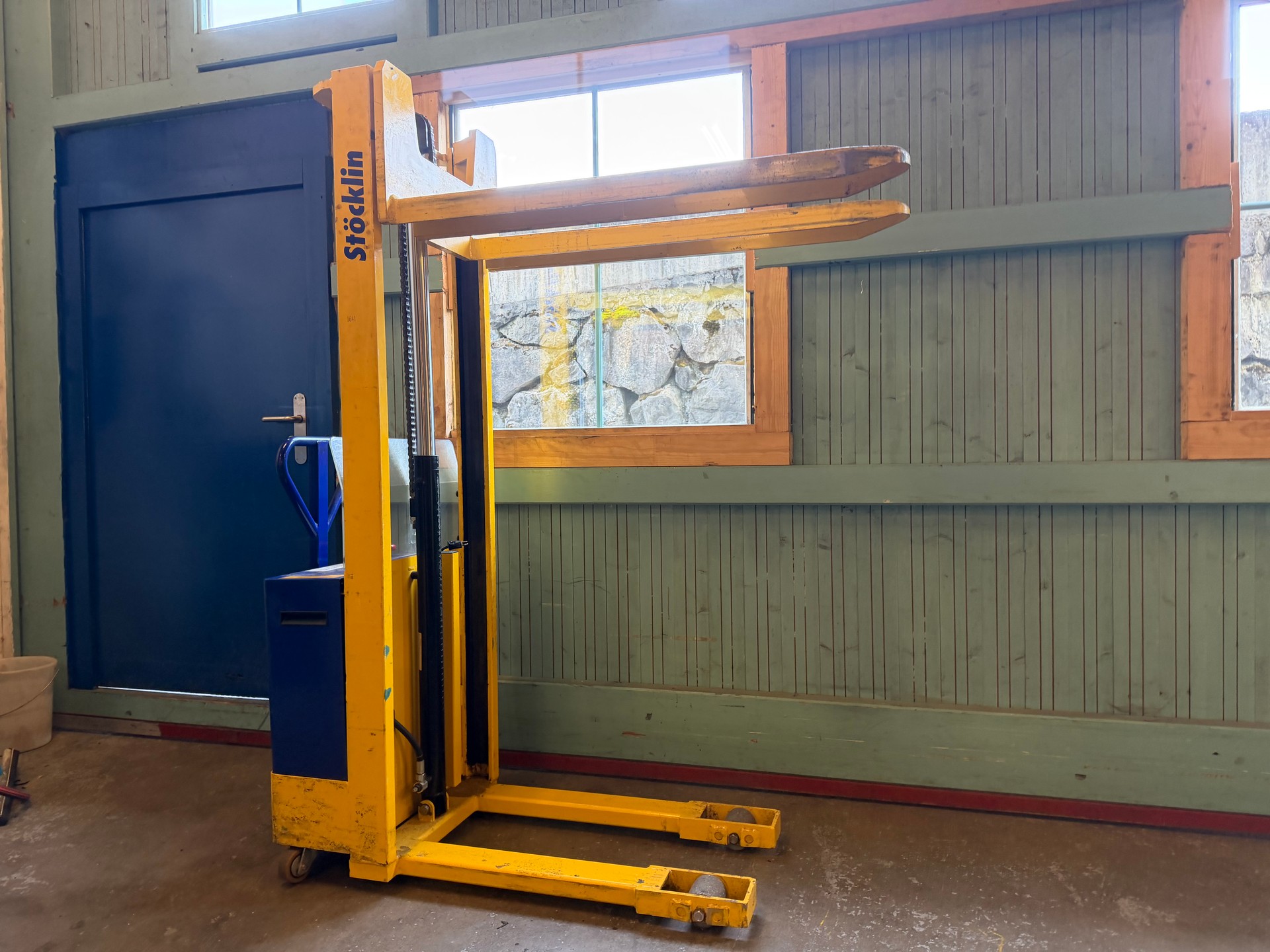 UNIMOG Stapler Ameise Stöcklin