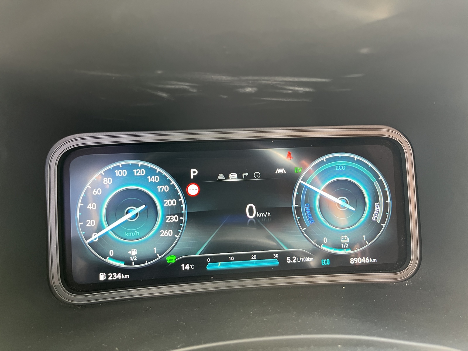 HYUNDAI Kona 1.6 GDi HEV Vertex DCT-image-9
