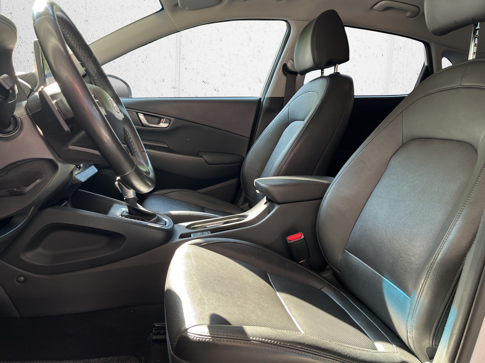 HYUNDAI Kona 1.6 GDi HEV Vertex DCT-image-11