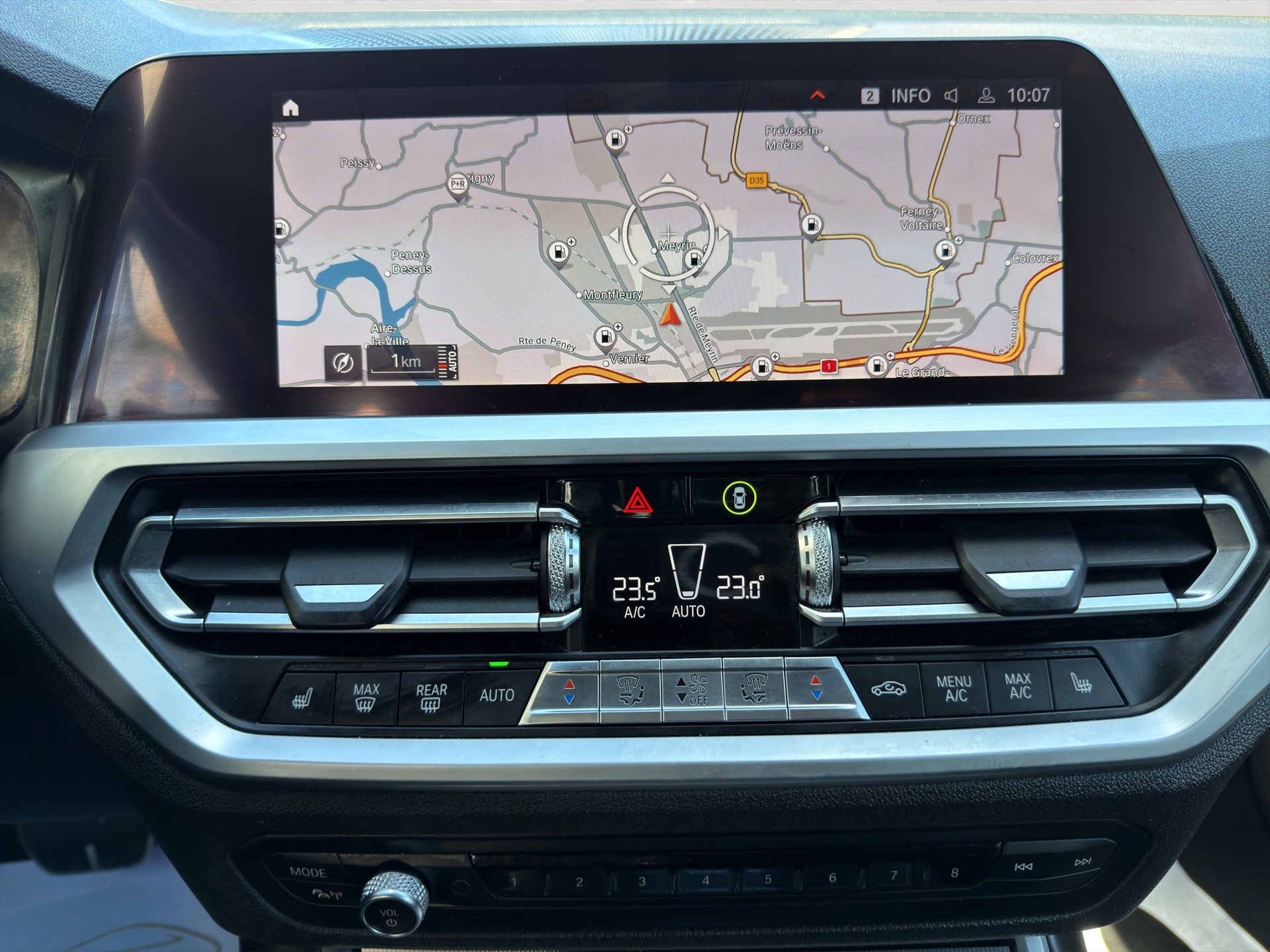 BMW 320d xDrive M Sport Steptronic-image-6