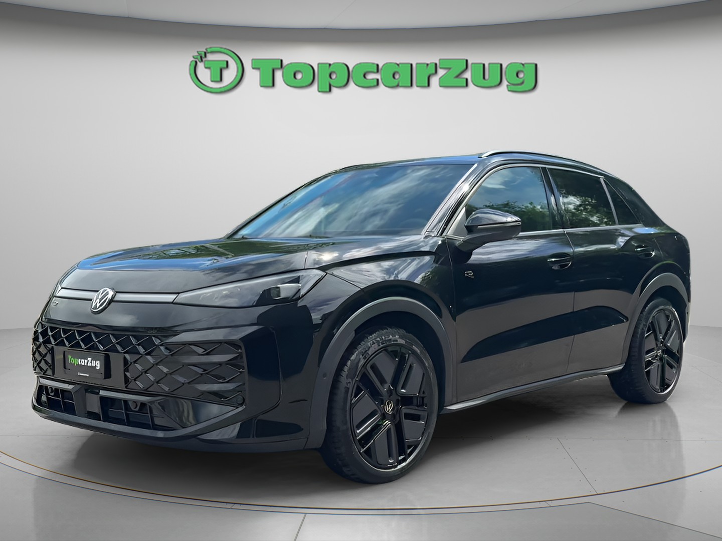 VW T-Roc 1.5 eTSI mHEV R-Line DSG-showroom-element-1