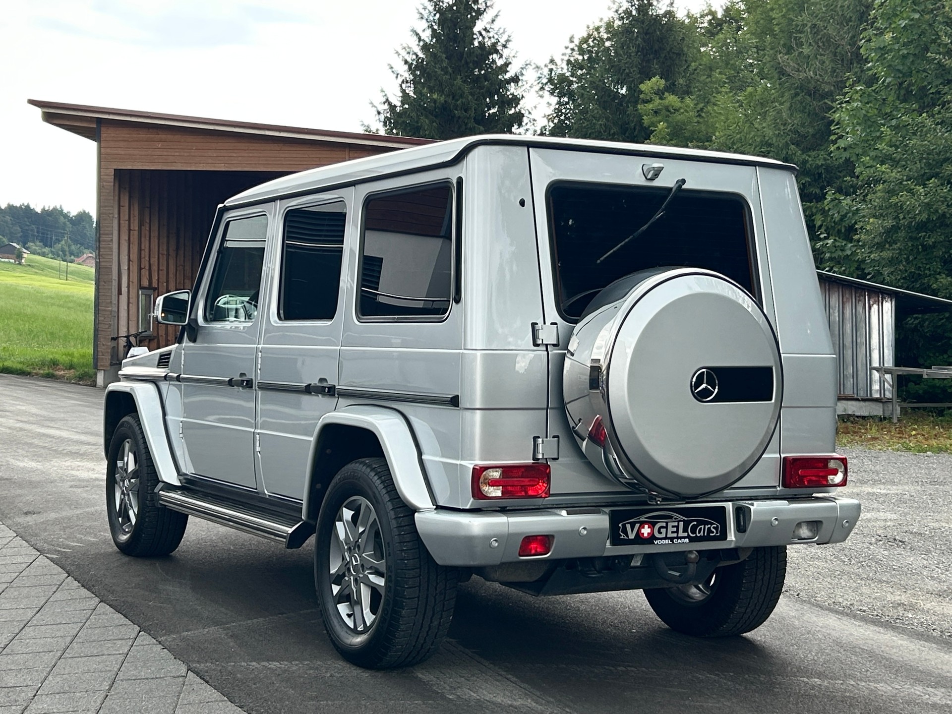 MERCEDES-BENZ G 350 BlueTEC 7G-Tronic-image-2