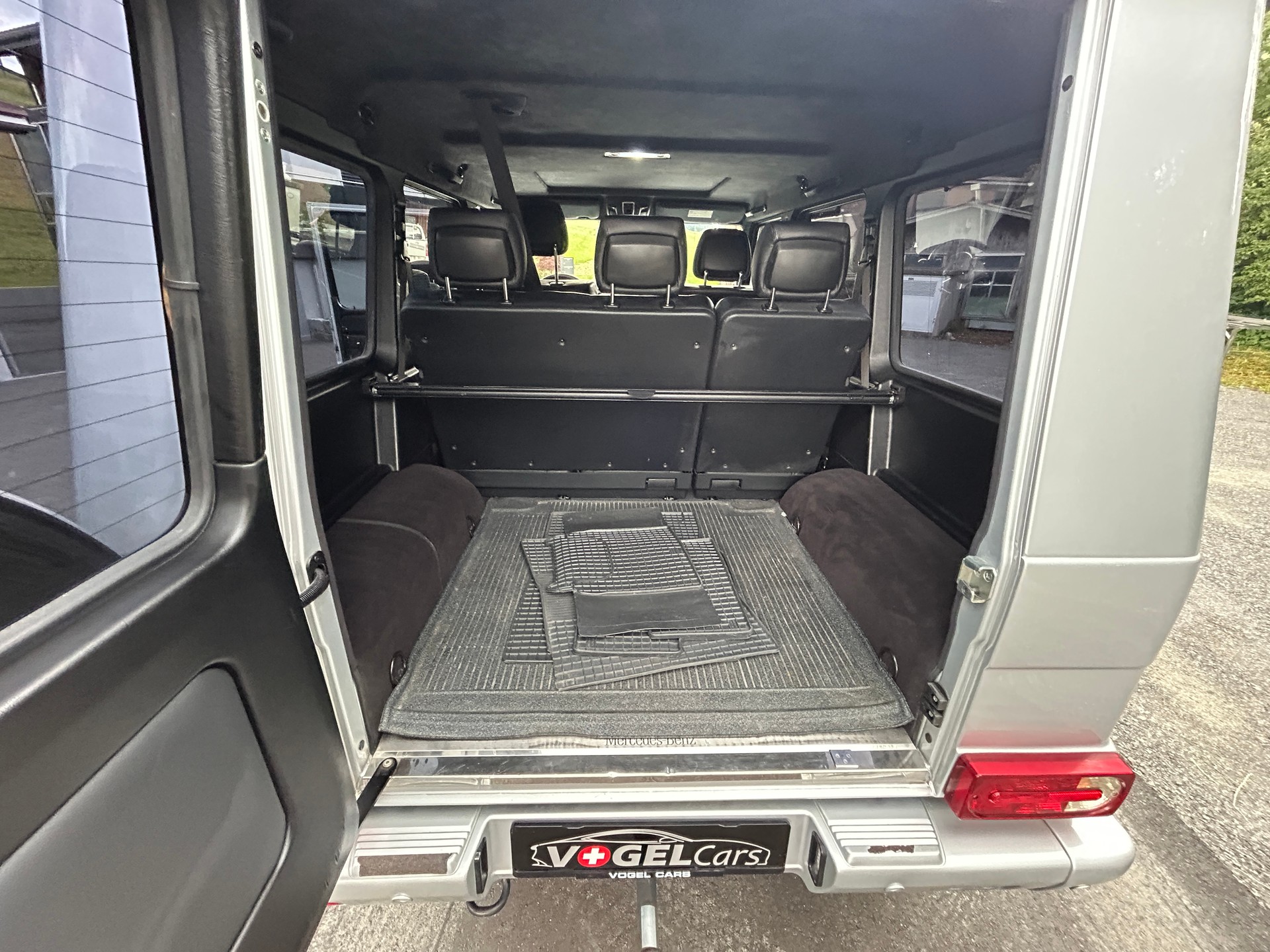MERCEDES-BENZ G 350 BlueTEC 7G-Tronic-image-15