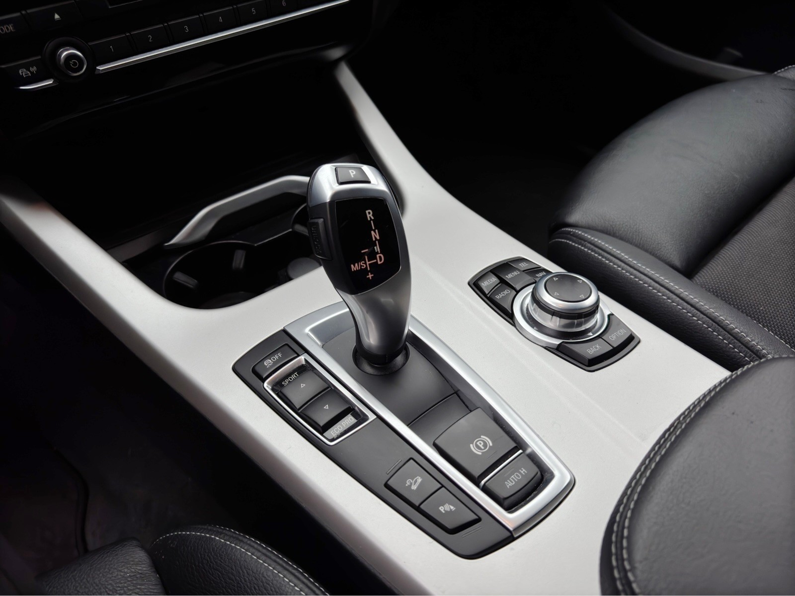 BMW X3 xDrive 20d Steptronic-image-15