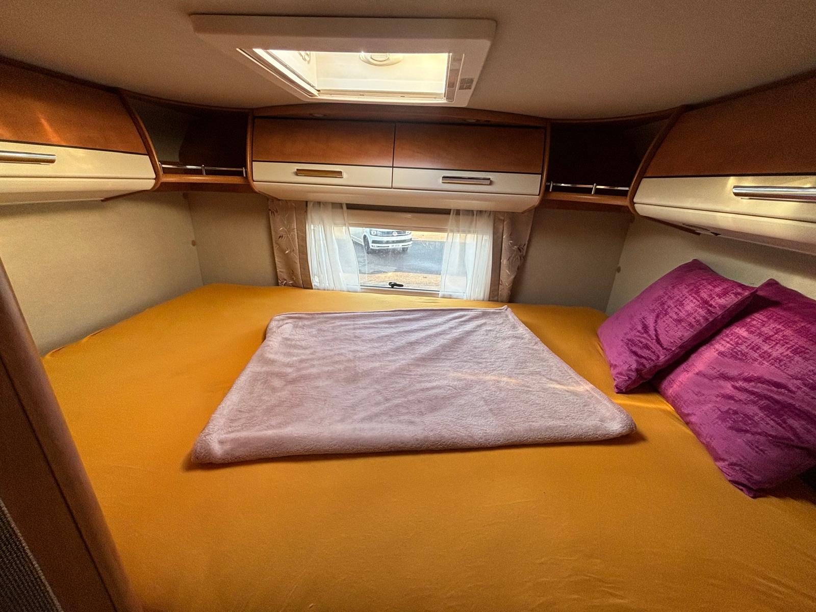 CARTHAGO C Tourer Sport I142 *** Premium Qualität mit vollen Komfort***Automat mit 177PS *5-Plätzer *Raumklima-showroom-element-3