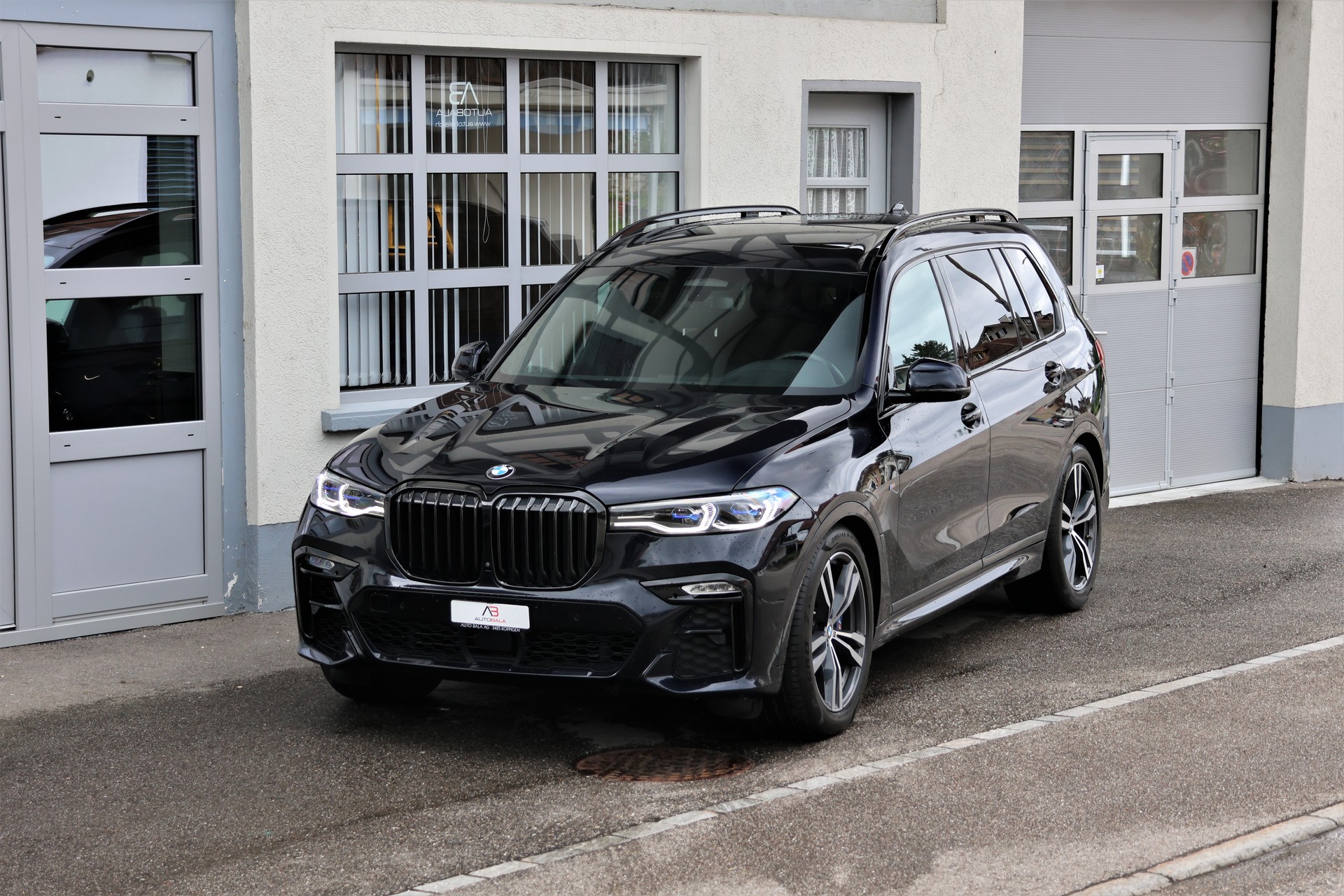 BMW X7 xDrive M50d Steptronic 7Plätzer + 3.5T AHK