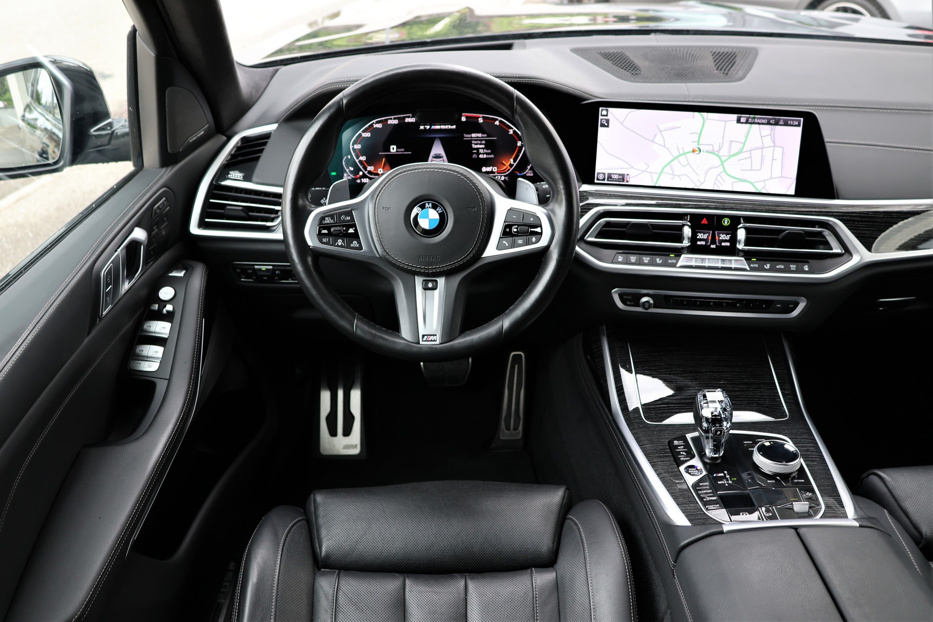 BMW X7 xDrive M50d Steptronic 7Plätzer + 3.5T AHK-image-15