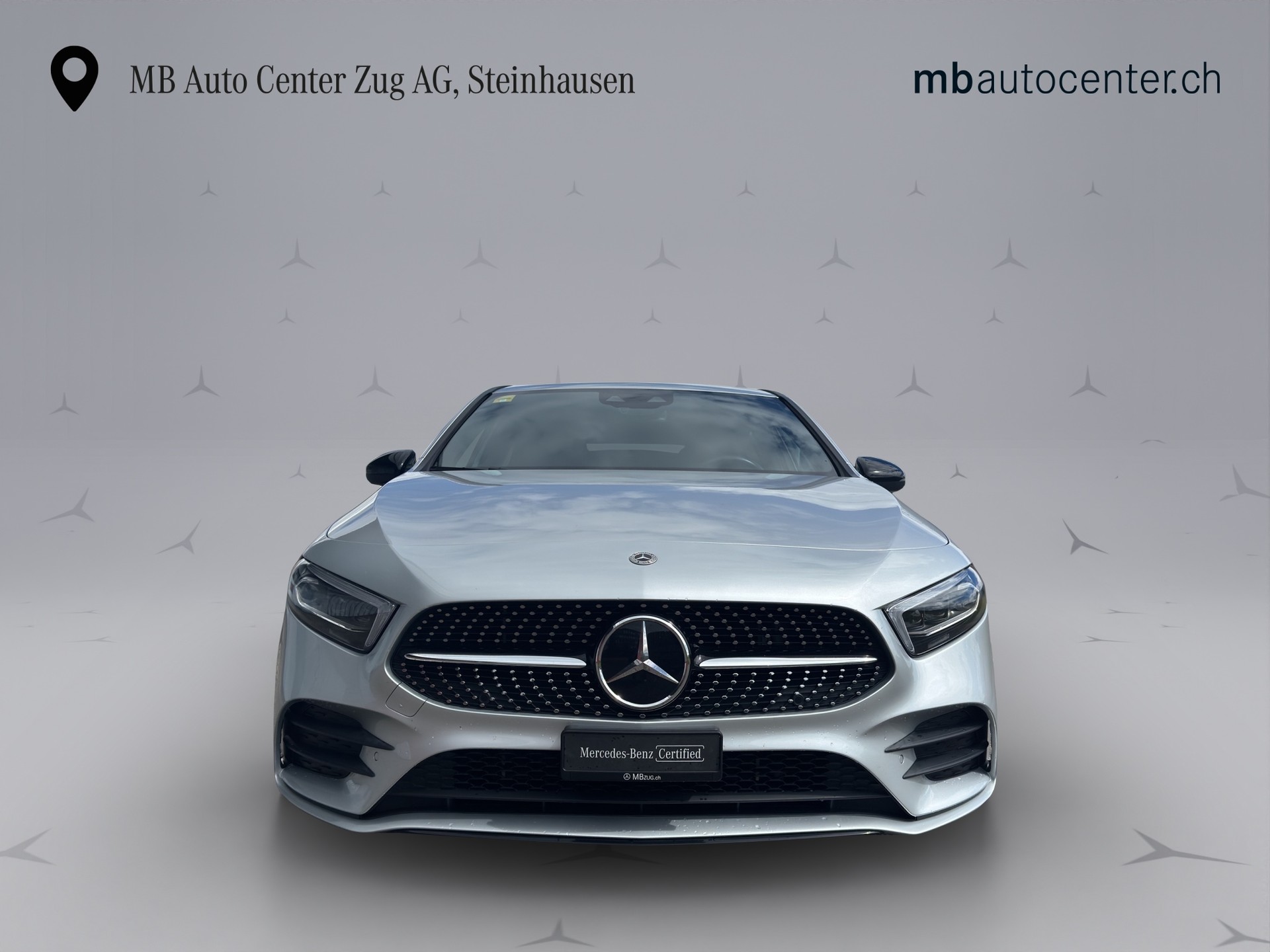 MERCEDES-BENZ A 250 e AMG Line-image-8