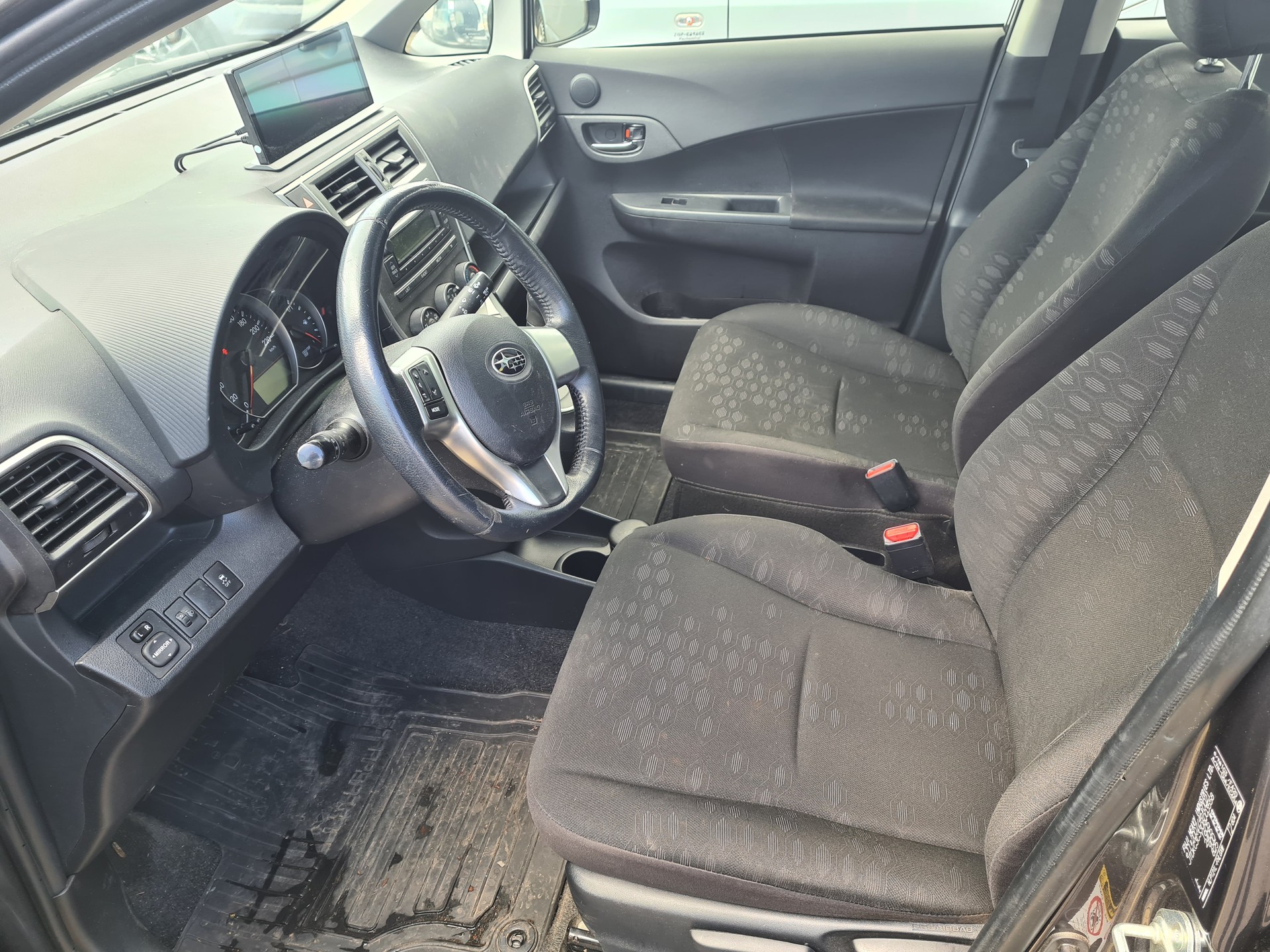 SUBARU Trezia 1.4D Swiss Automatic-image-4