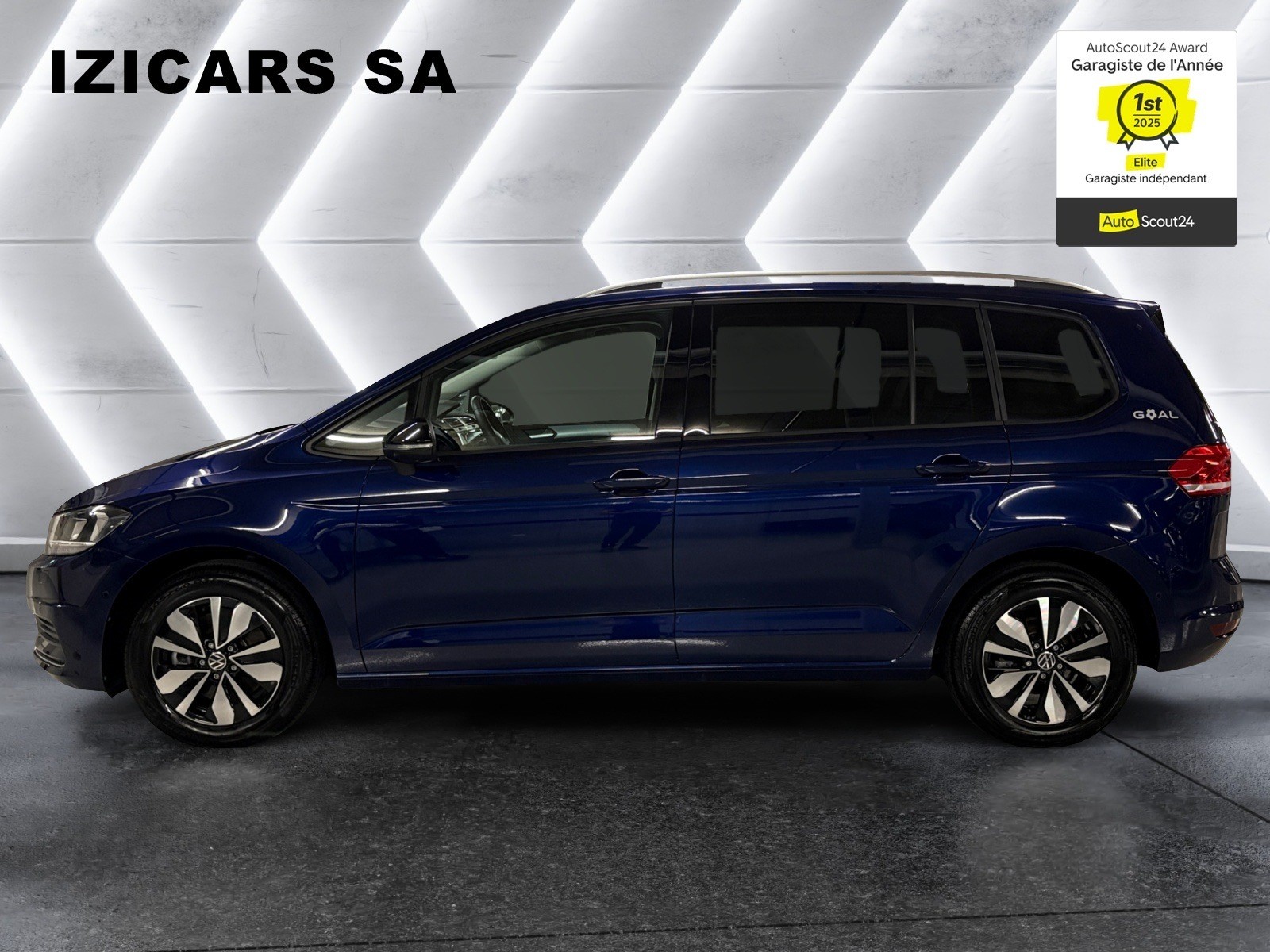 VW Touran 1.5 TSI EVO Comfortline DSG / 7 Places / Caméra de recul / Attelage / Garantie 5 ans ou 100'000 kms / 8 roues-image-4