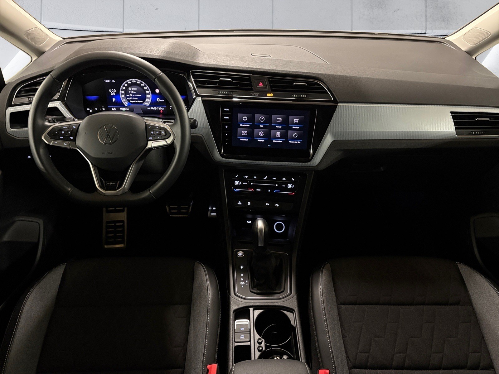 VW Touran 1.5 TSI EVO Comfortline DSG / 7 Places / Caméra de recul / Attelage / Garantie 5 ans ou 100'000 kms / 8 roues-image-11