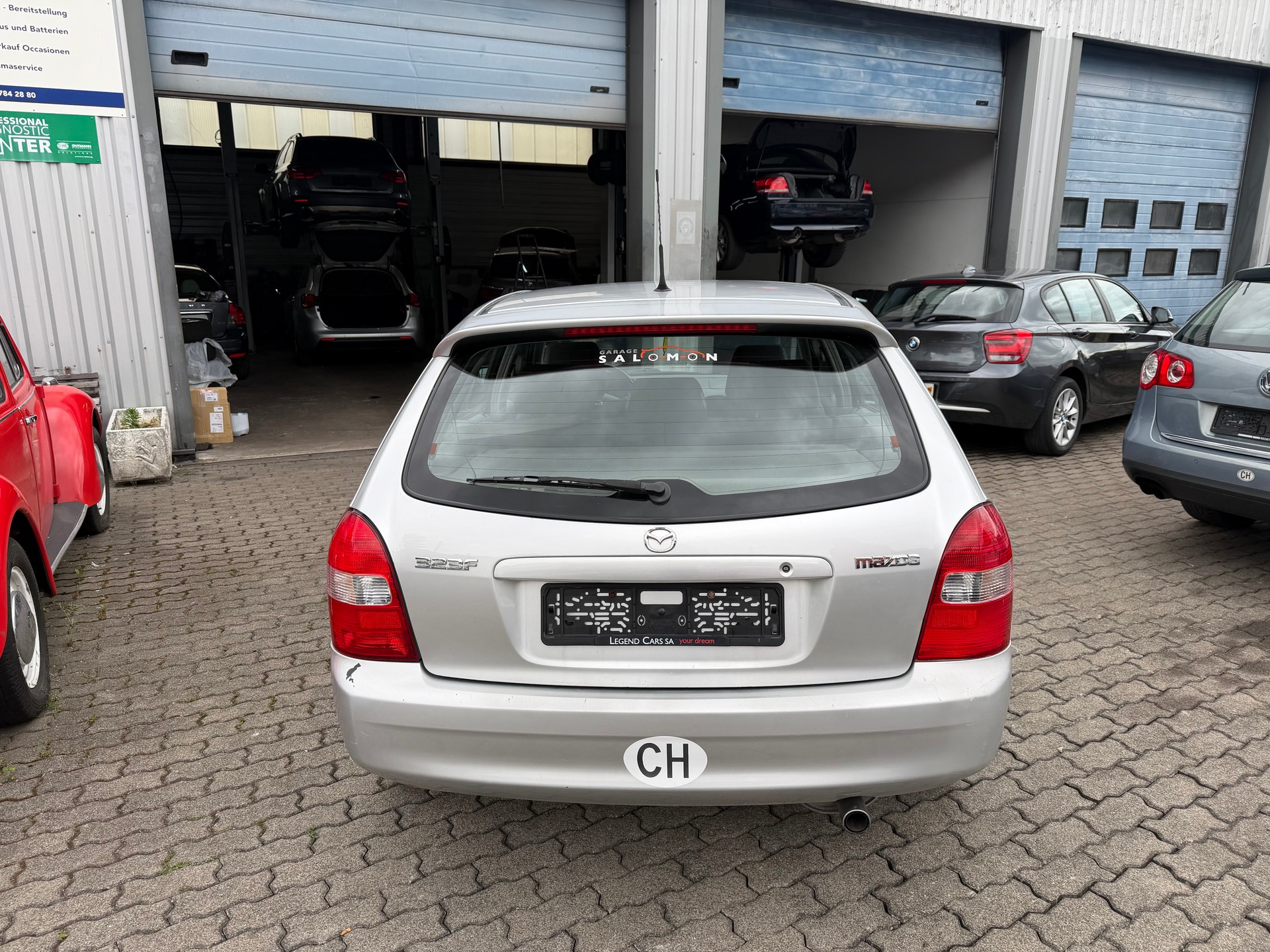 MAZDA 323 F 2.0i-16V-image-4