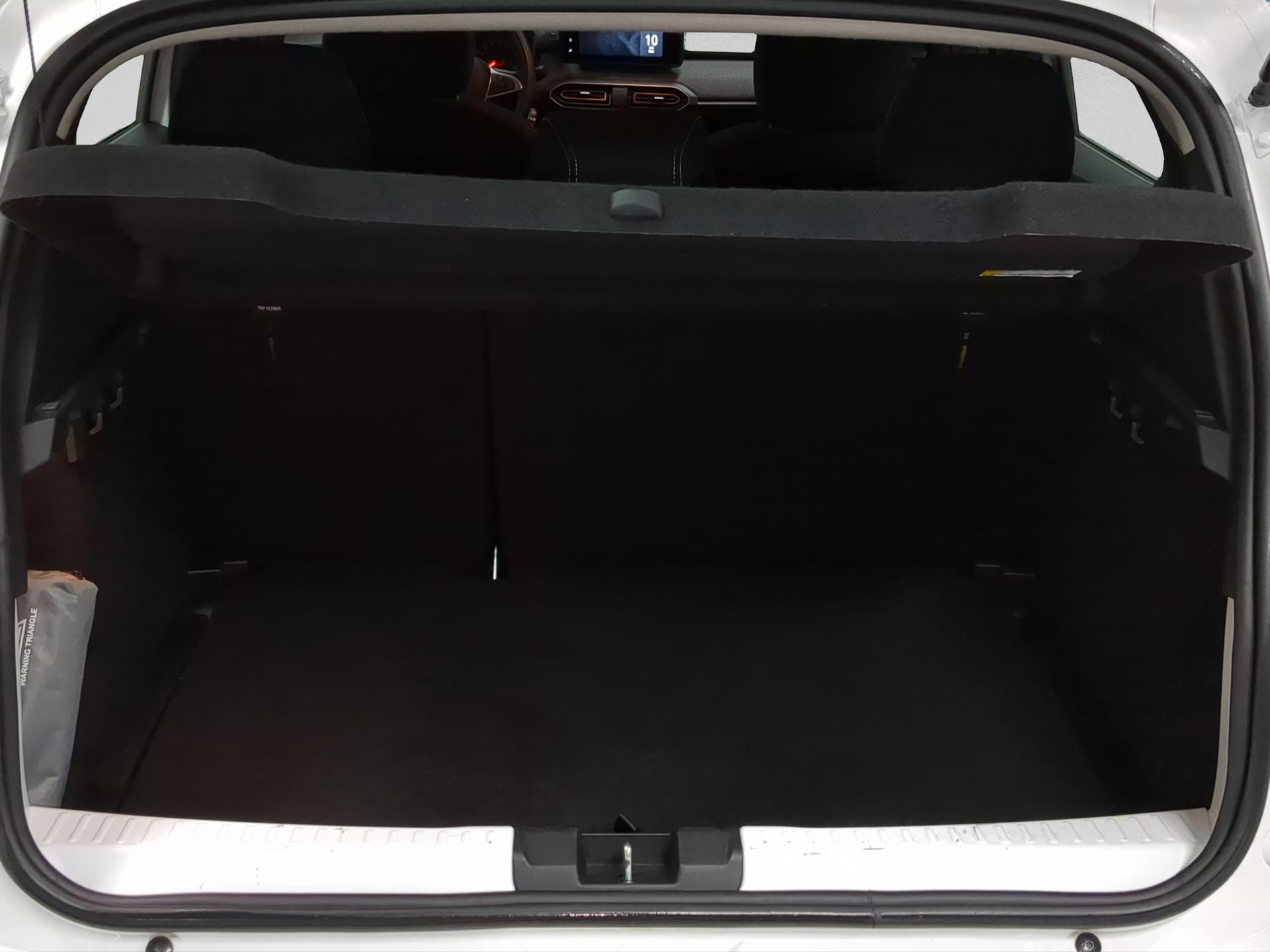 DACIA Sandero Stepway TCe 90 Expression CVT-image-14