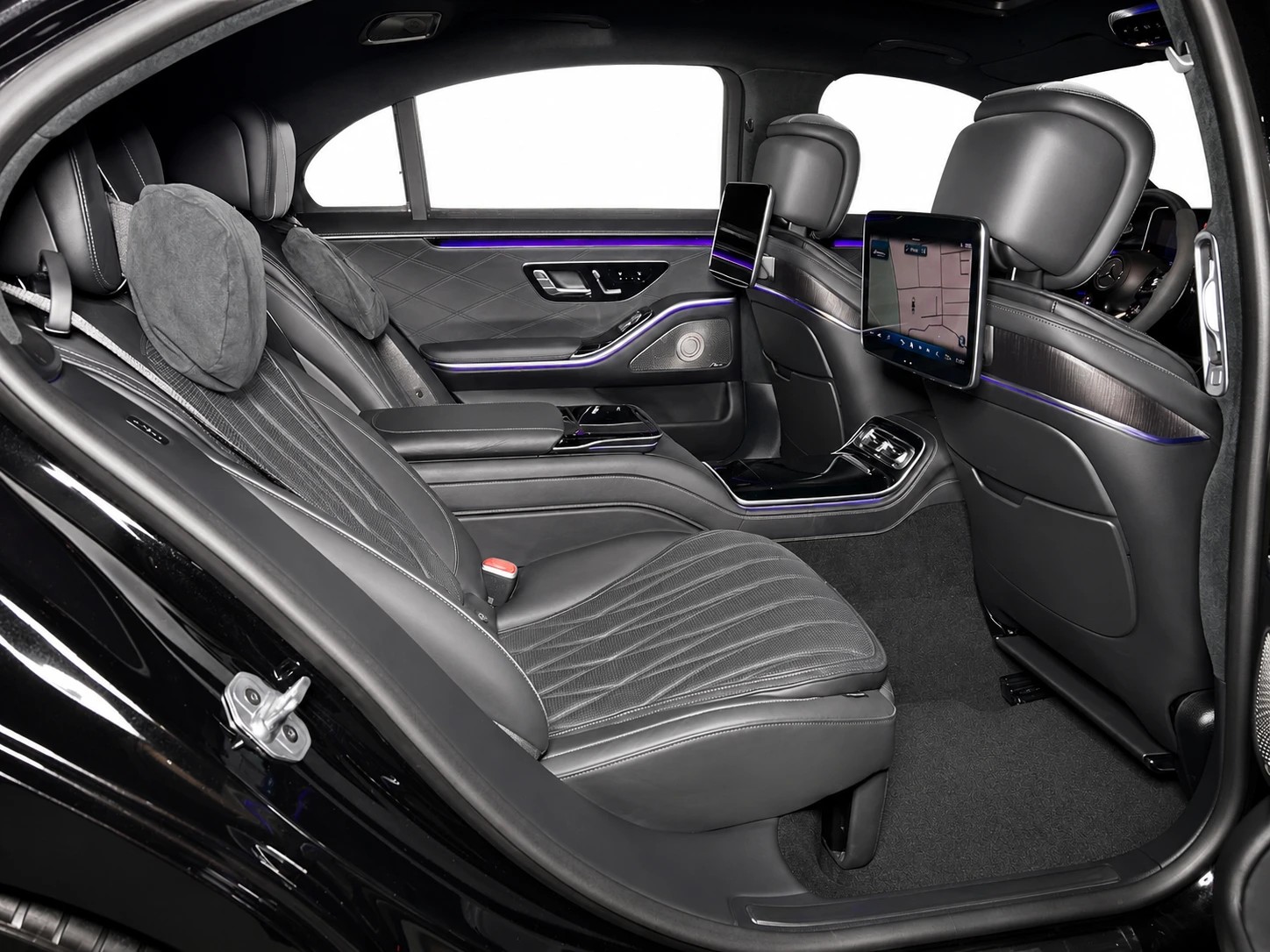 MERCEDES-BENZ S 63 V8 AMG E Performance 4matic+ lang CH FAHRZEUG-image-12