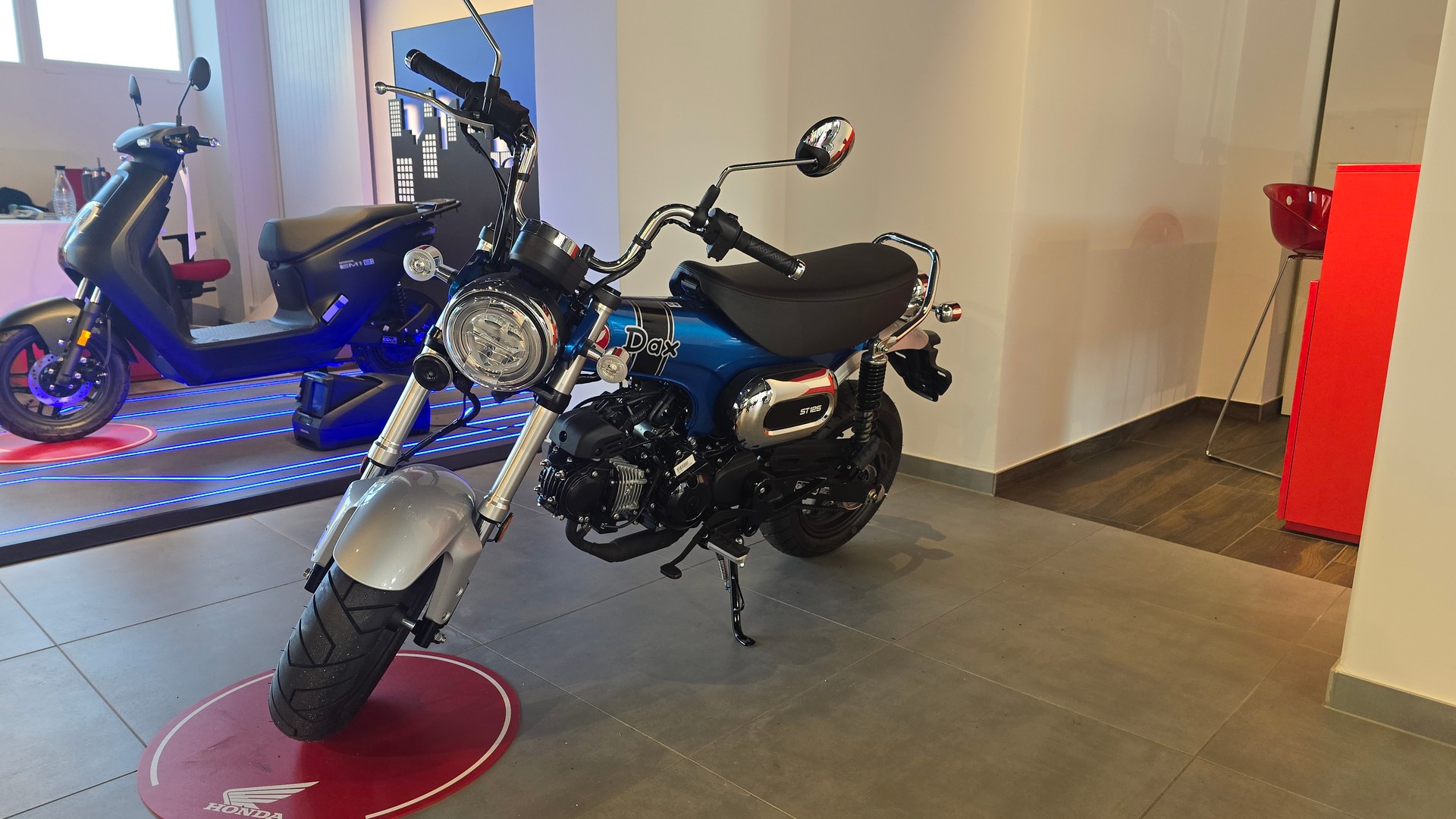 HONDA St 125 Dax-image-0